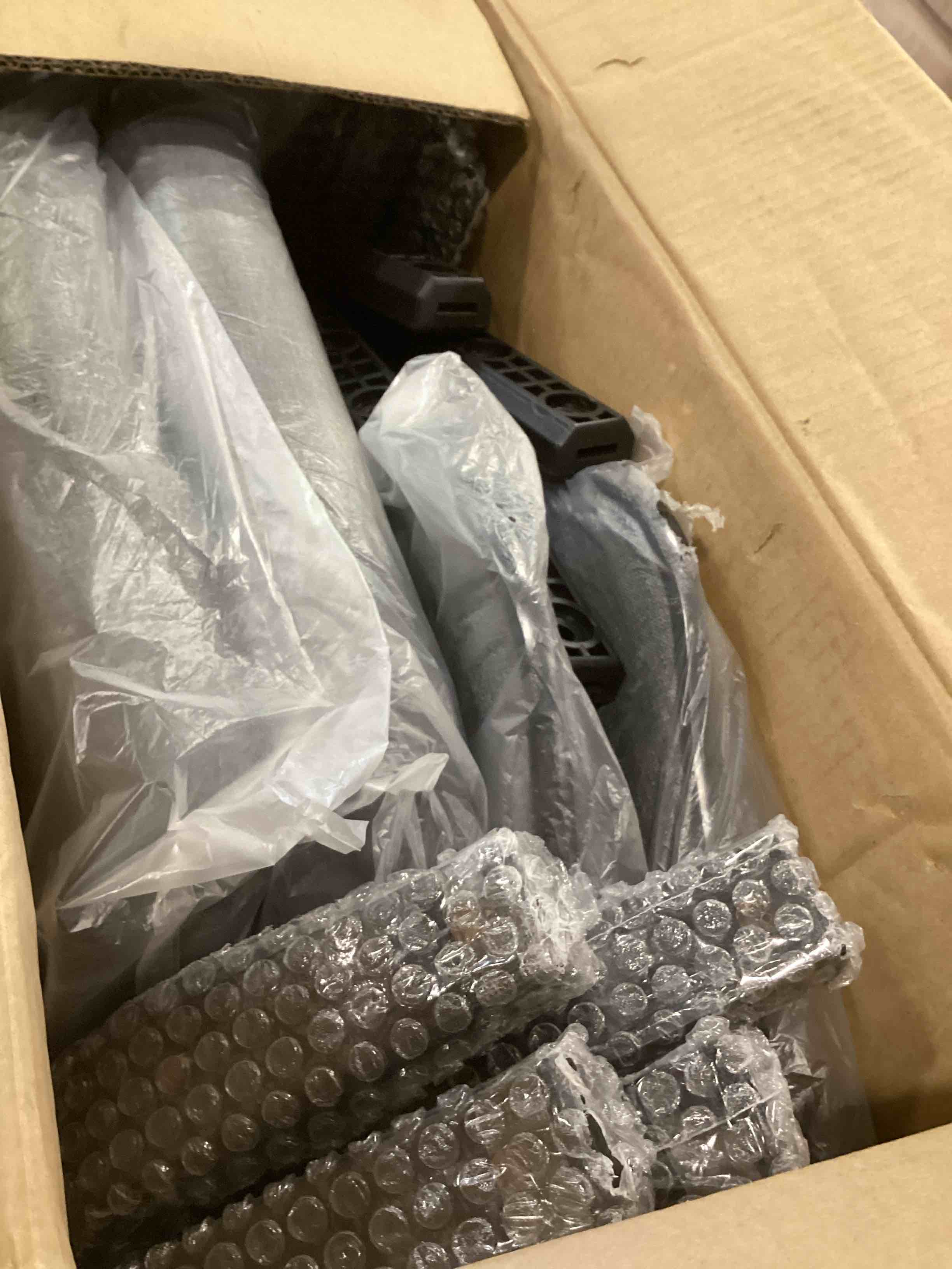 https://s3.amazonaws.com/lotting-images-prod/bidfta/PPE3280191_1750272979878.jpeg