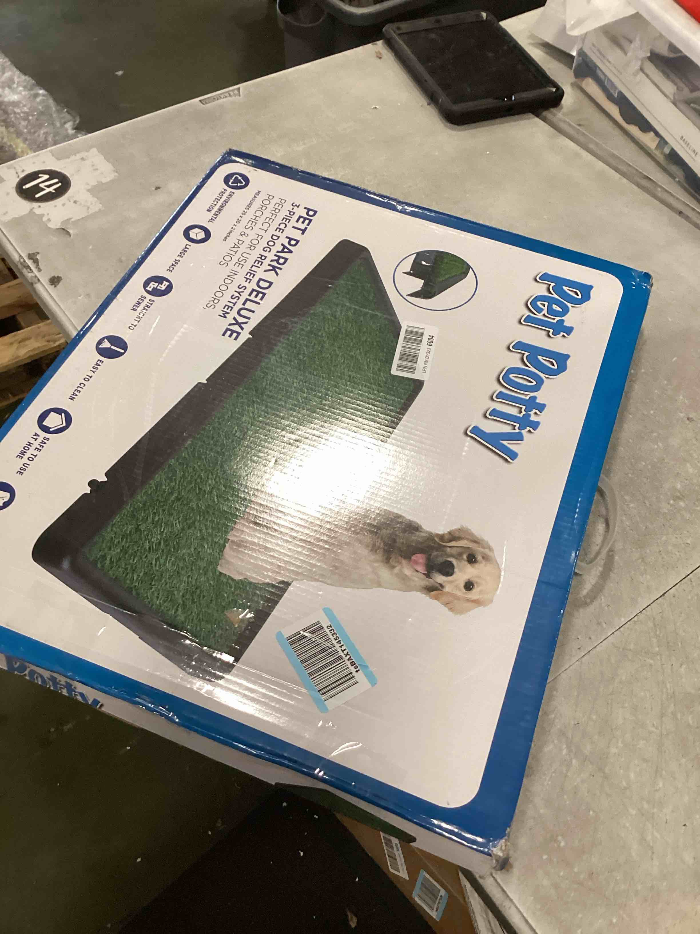 https://s3.amazonaws.com/lotting-images-prod/bidfta/PPE3280203_1750275465744.jpeg