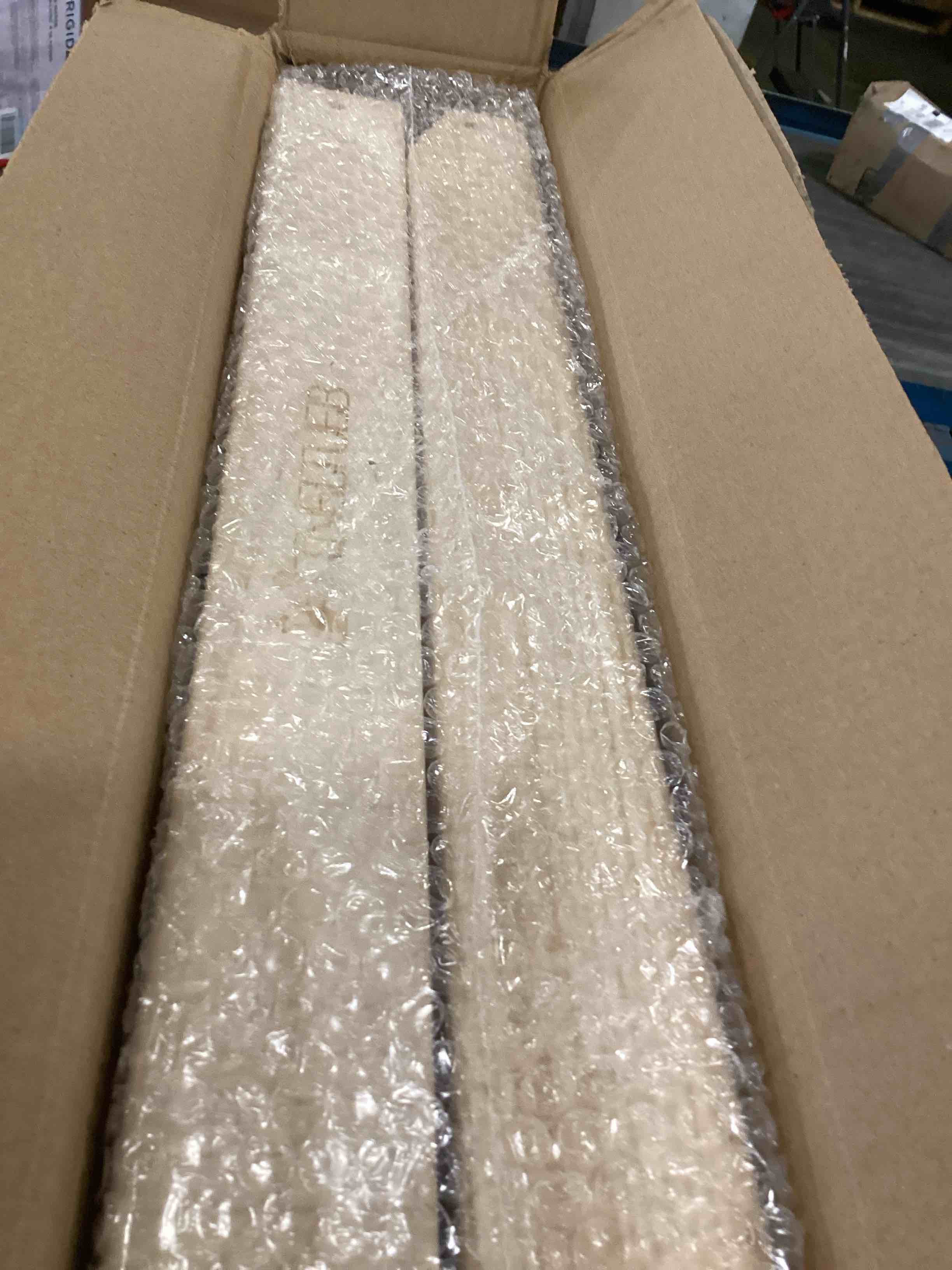 https://s3.amazonaws.com/lotting-images-prod/bidfta/PPE3280232_1750334971224.jpeg