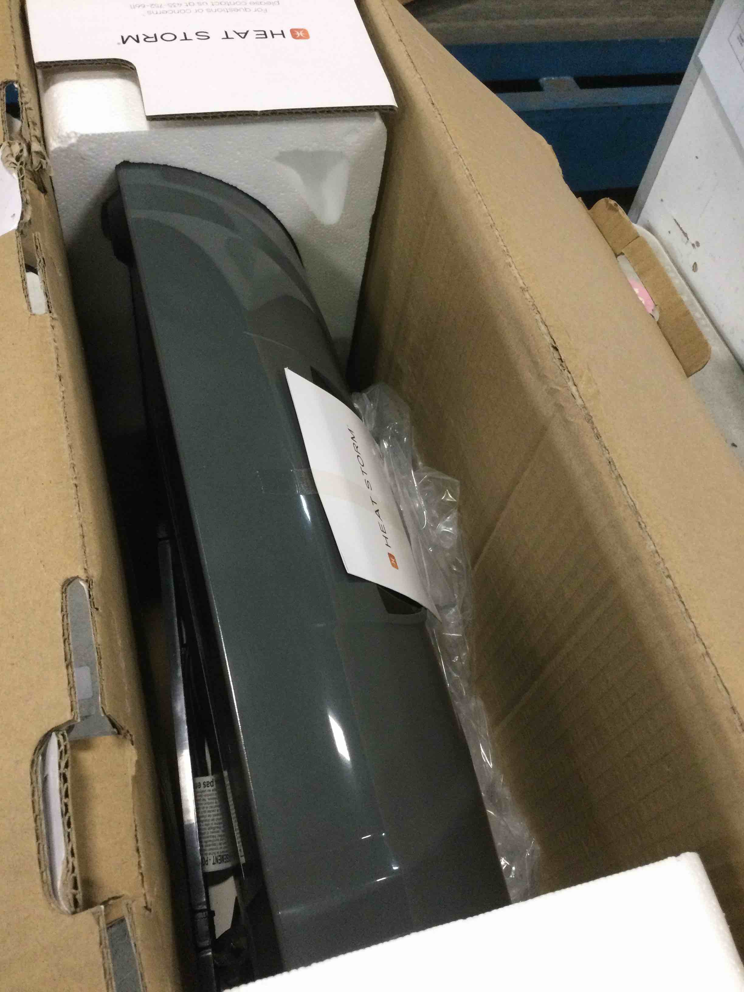 https://s3.amazonaws.com/lotting-images-prod/bidfta/PPE3280764_1750942051689.jpeg
