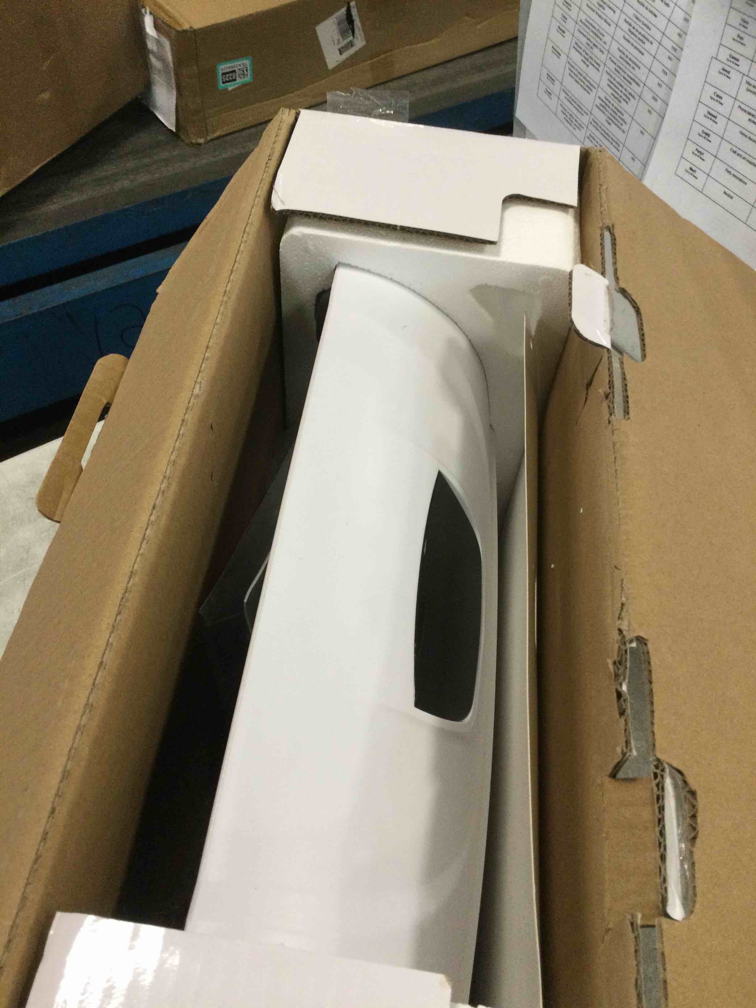https://s3.amazonaws.com/lotting-images-prod/bidfta/PPE3280768_1750942351051.jpeg