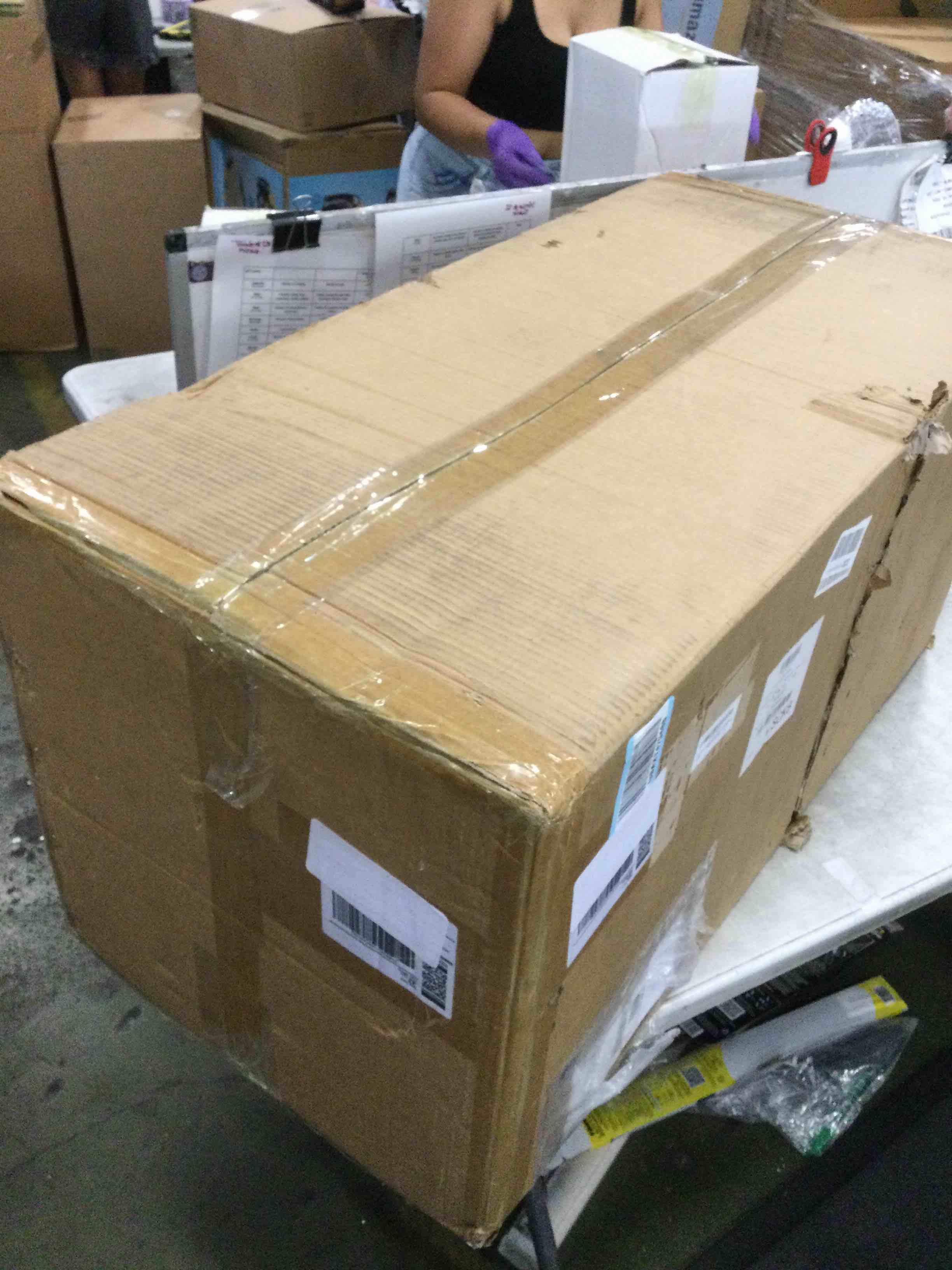 https://s3.amazonaws.com/lotting-images-prod/bidfta/PPE3280792_1750944617717.jpeg