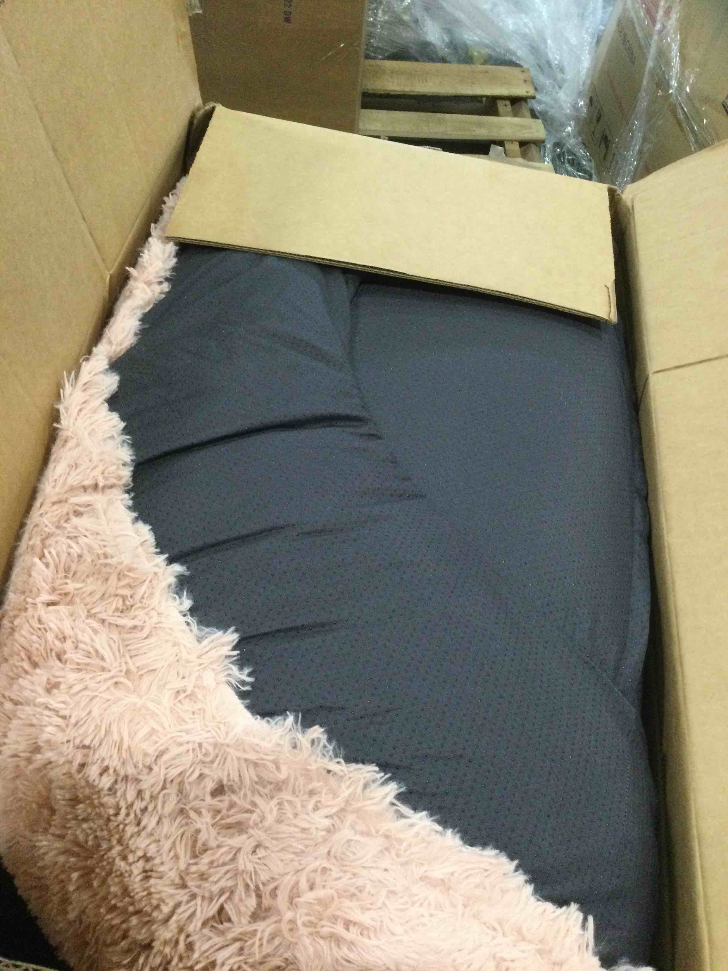 https://s3.amazonaws.com/lotting-images-prod/bidfta/PPE3280797_1750945173732.jpeg