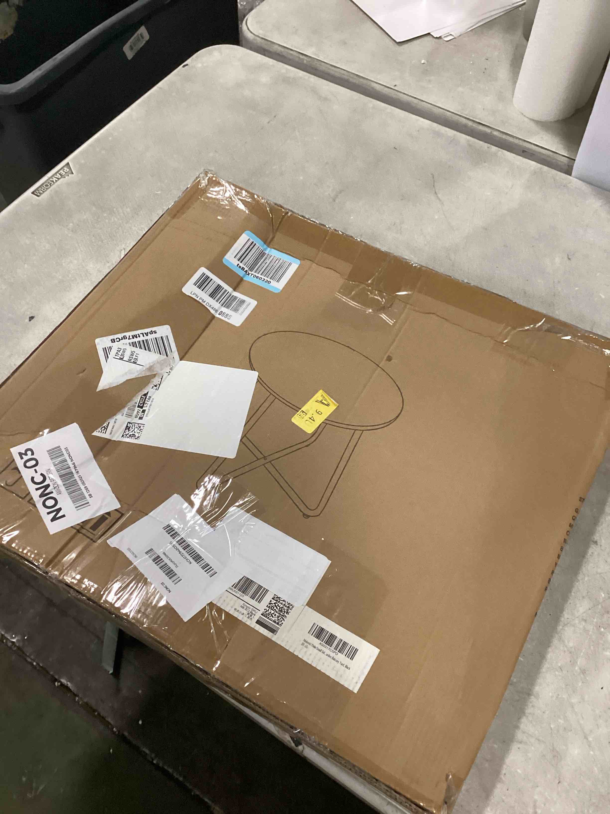 https://s3.amazonaws.com/lotting-images-prod/bidfta/PPE3280937_1751026569659.jpeg