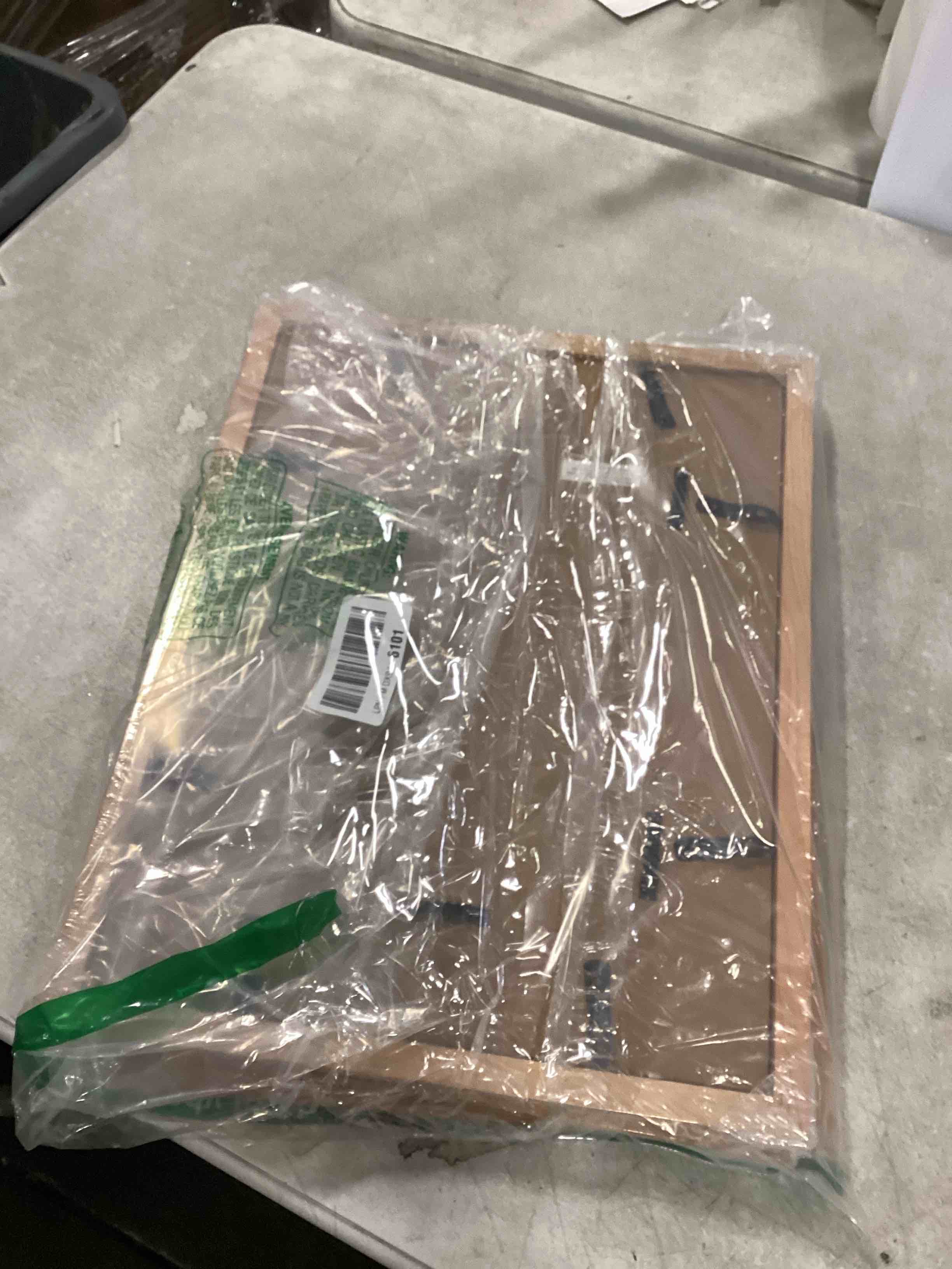 https://s3.amazonaws.com/lotting-images-prod/bidfta/PPE3280979_1751030886696.jpeg