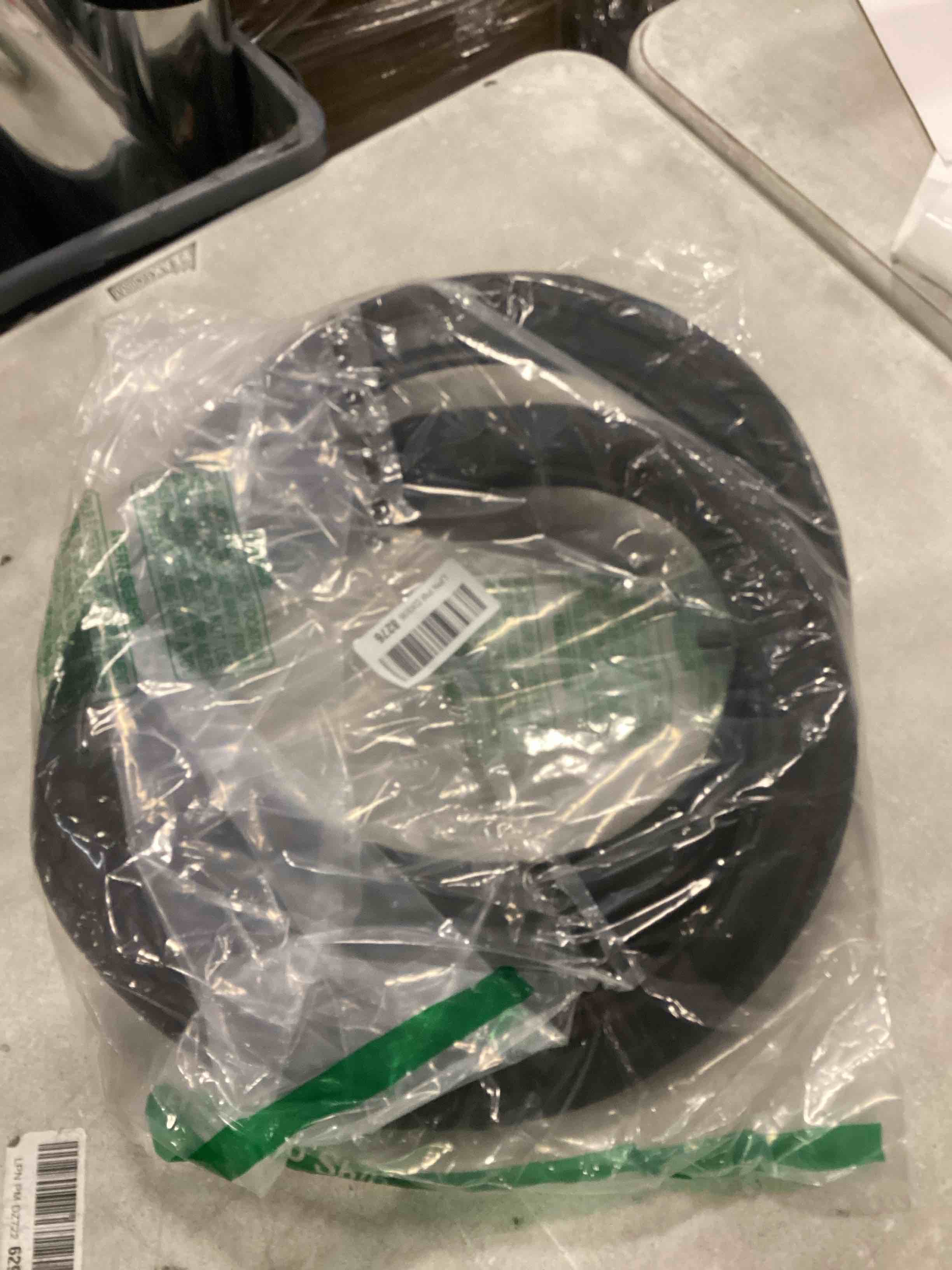 https://s3.amazonaws.com/lotting-images-prod/bidfta/PPE3280998_1751034744613.jpeg