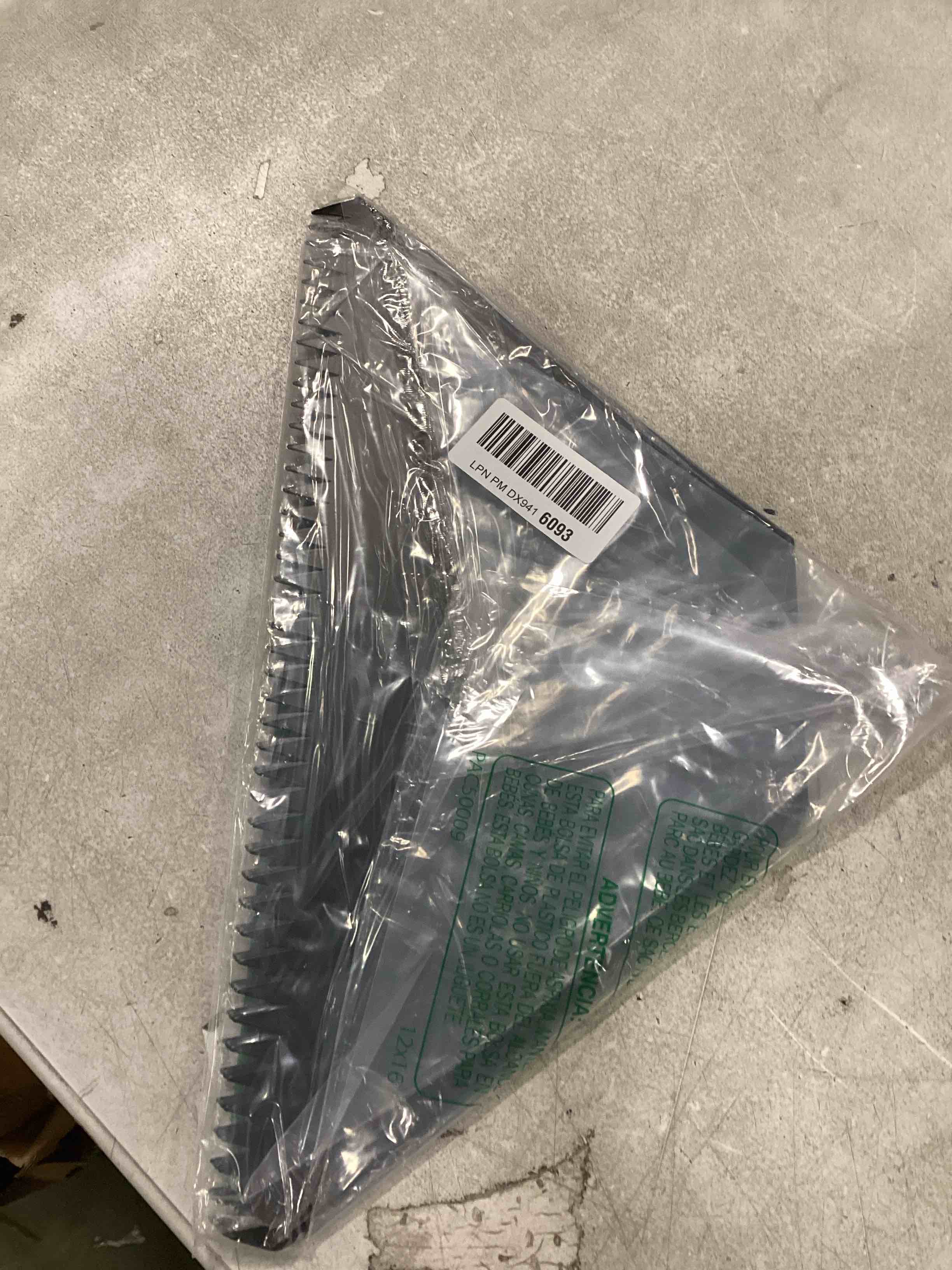 https://s3.amazonaws.com/lotting-images-prod/bidfta/PPE3281008_1751035442109.jpeg
