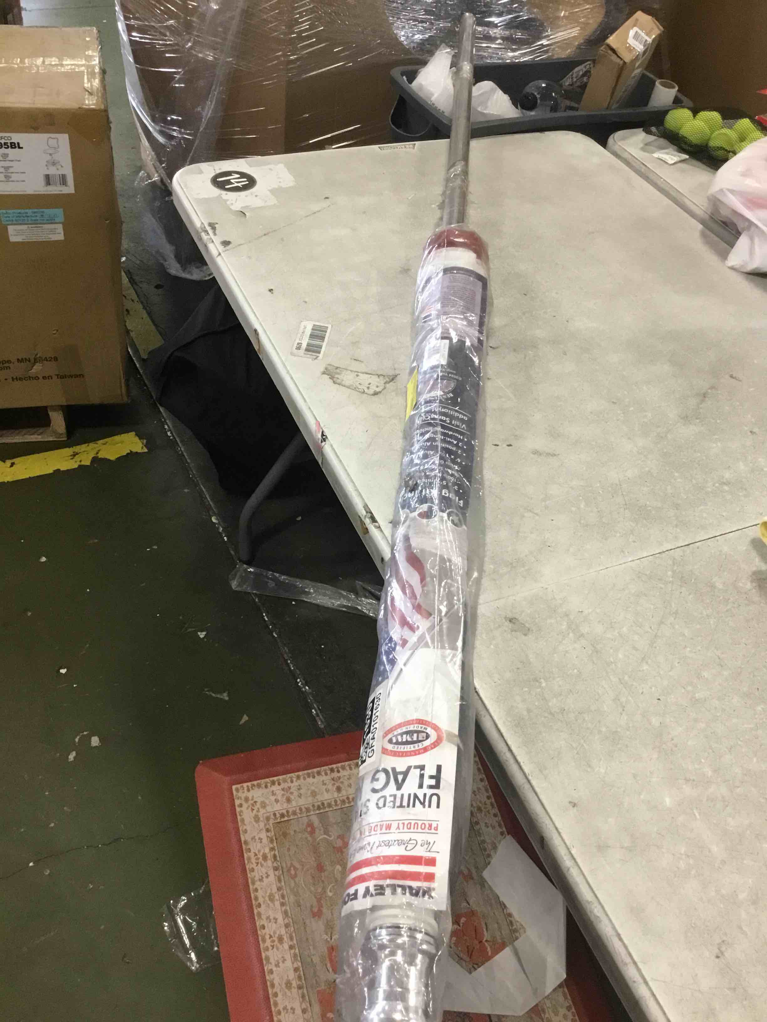 https://s3.amazonaws.com/lotting-images-prod/bidfta/PPE3281122_1751053967658.jpeg