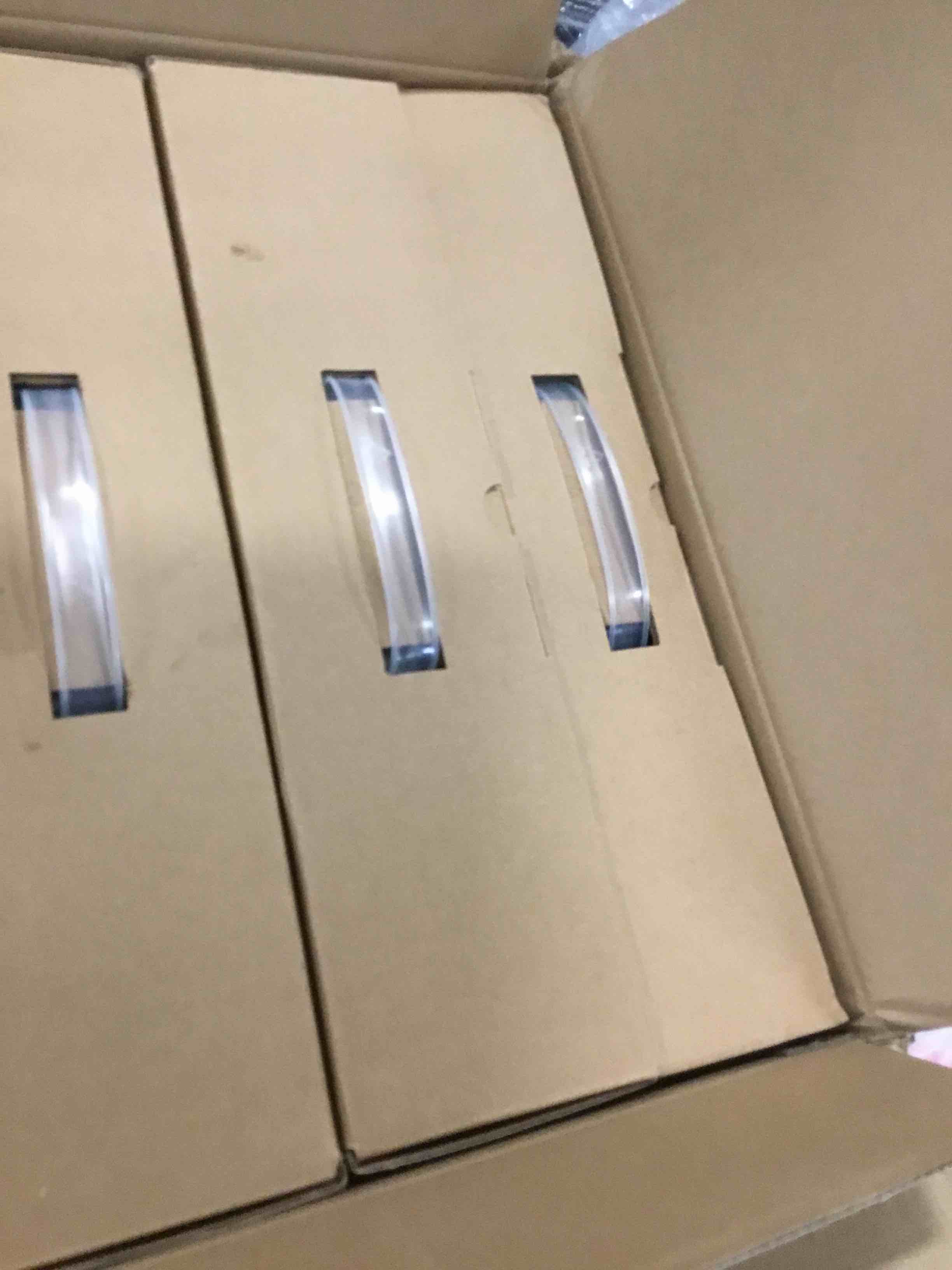 https://s3.amazonaws.com/lotting-images-prod/bidfta/PPE3281132_1751055217758.jpeg