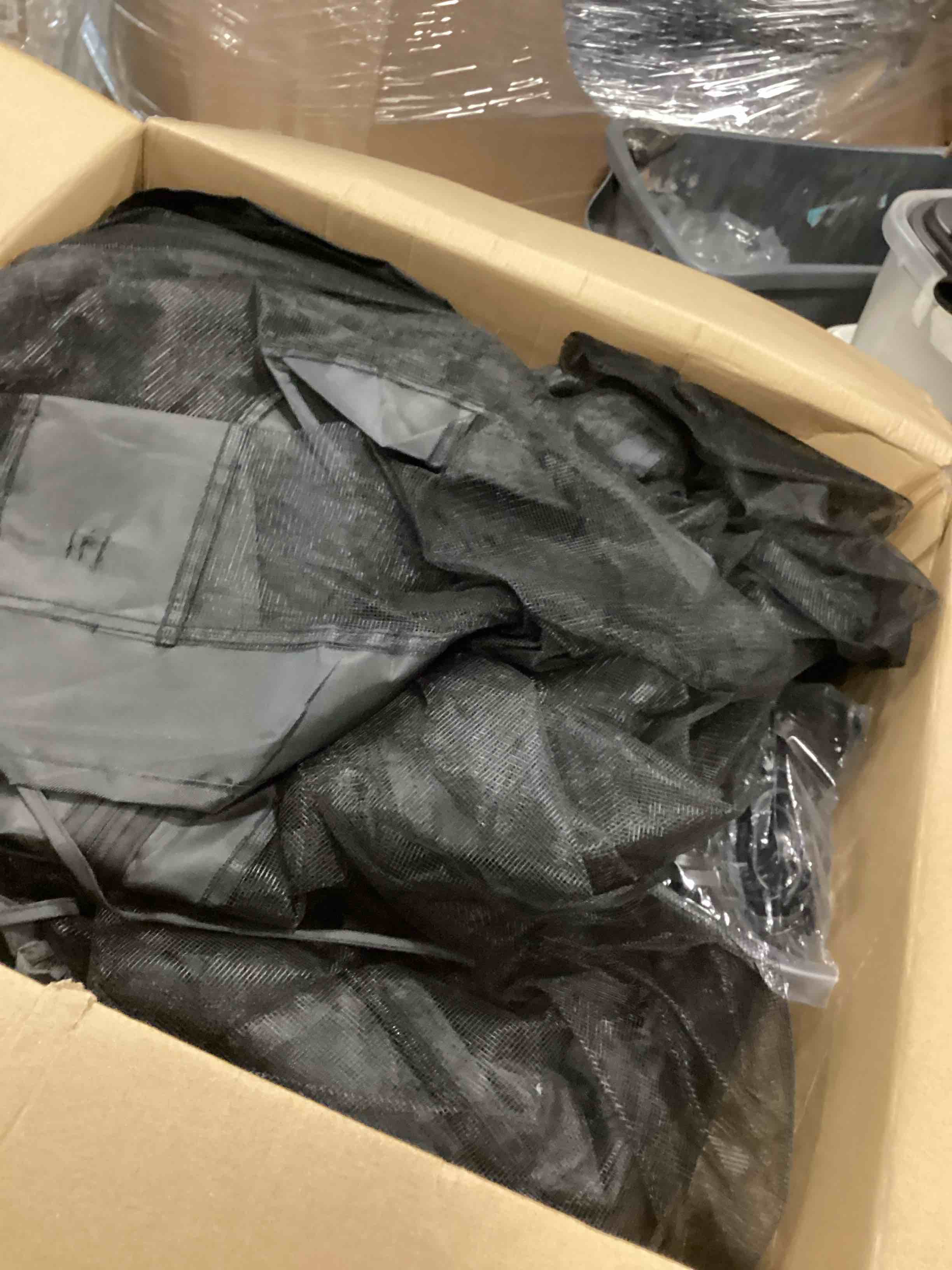 https://s3.amazonaws.com/lotting-images-prod/bidfta/PPE3281240_1751296201137.jpeg