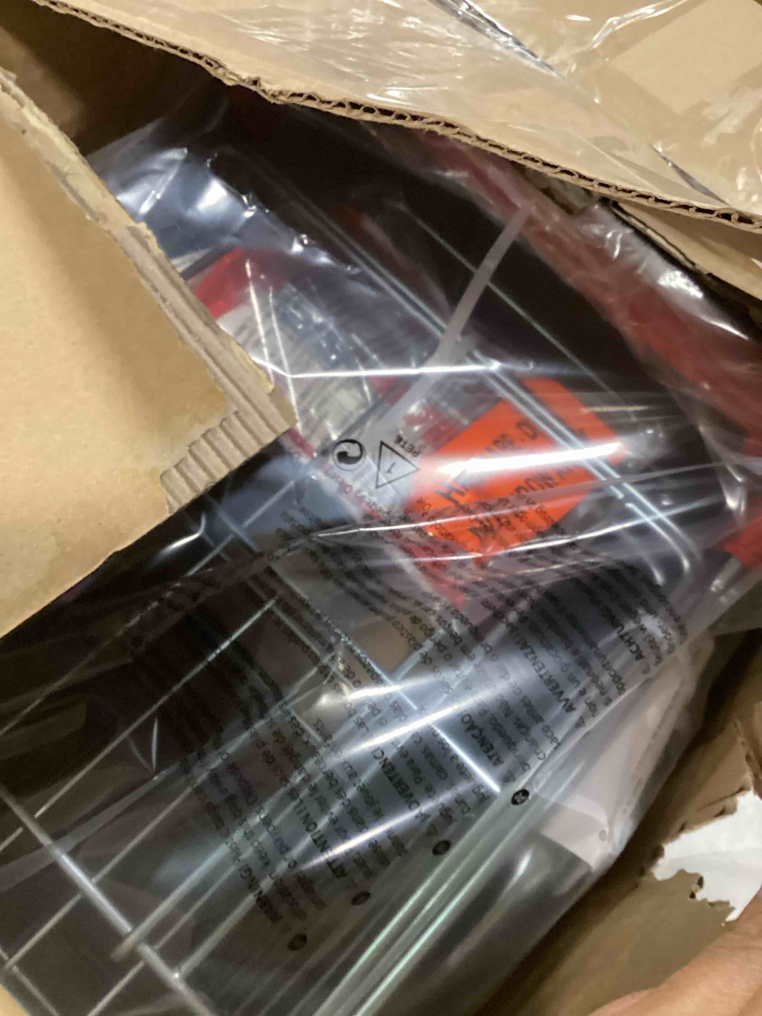 https://s3.amazonaws.com/lotting-images-prod/bidfta/PPE3281254_1751297333814.jpeg