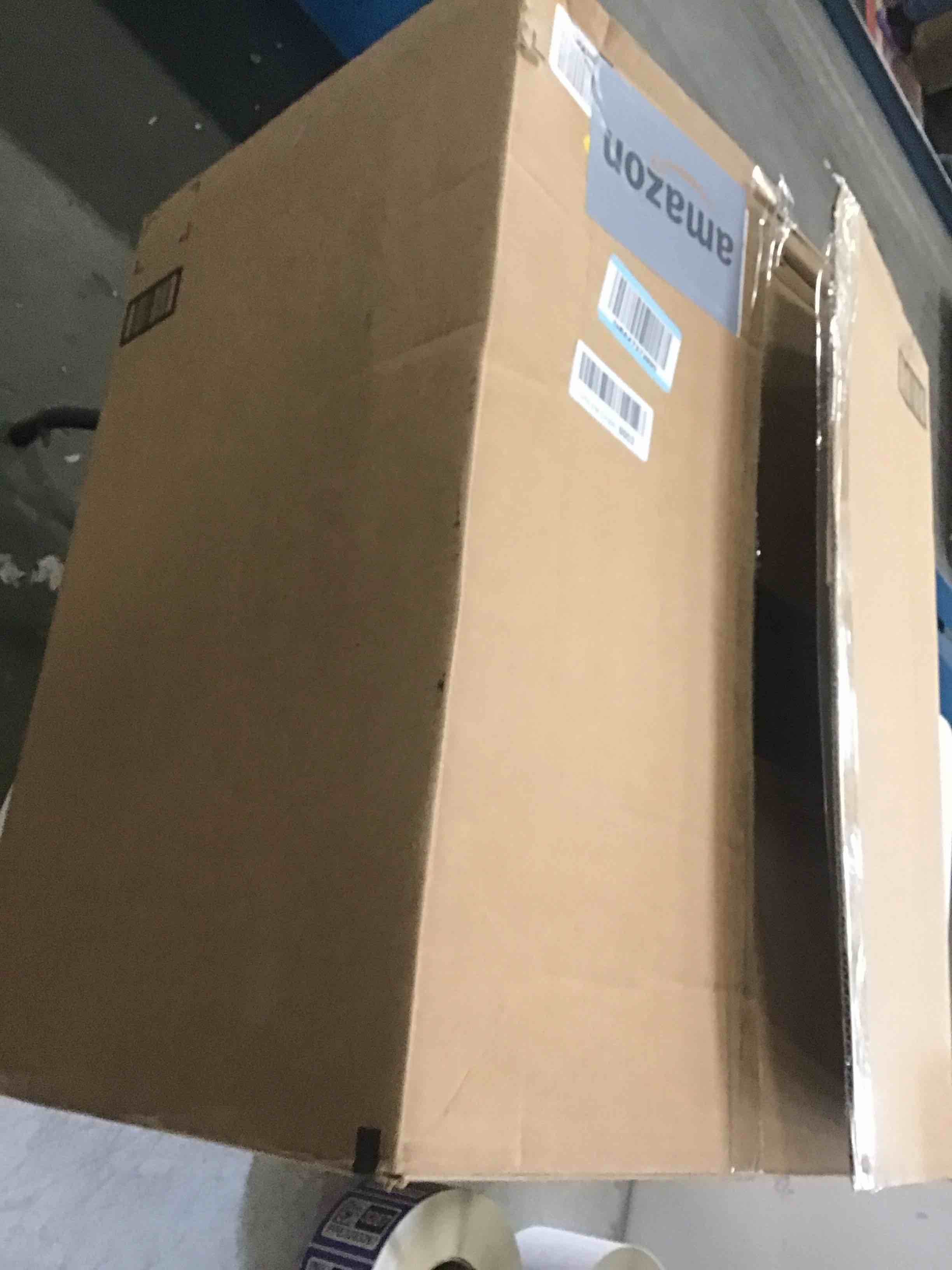 https://s3.amazonaws.com/lotting-images-prod/bidfta/PPE3283279_1750186253139.jpeg