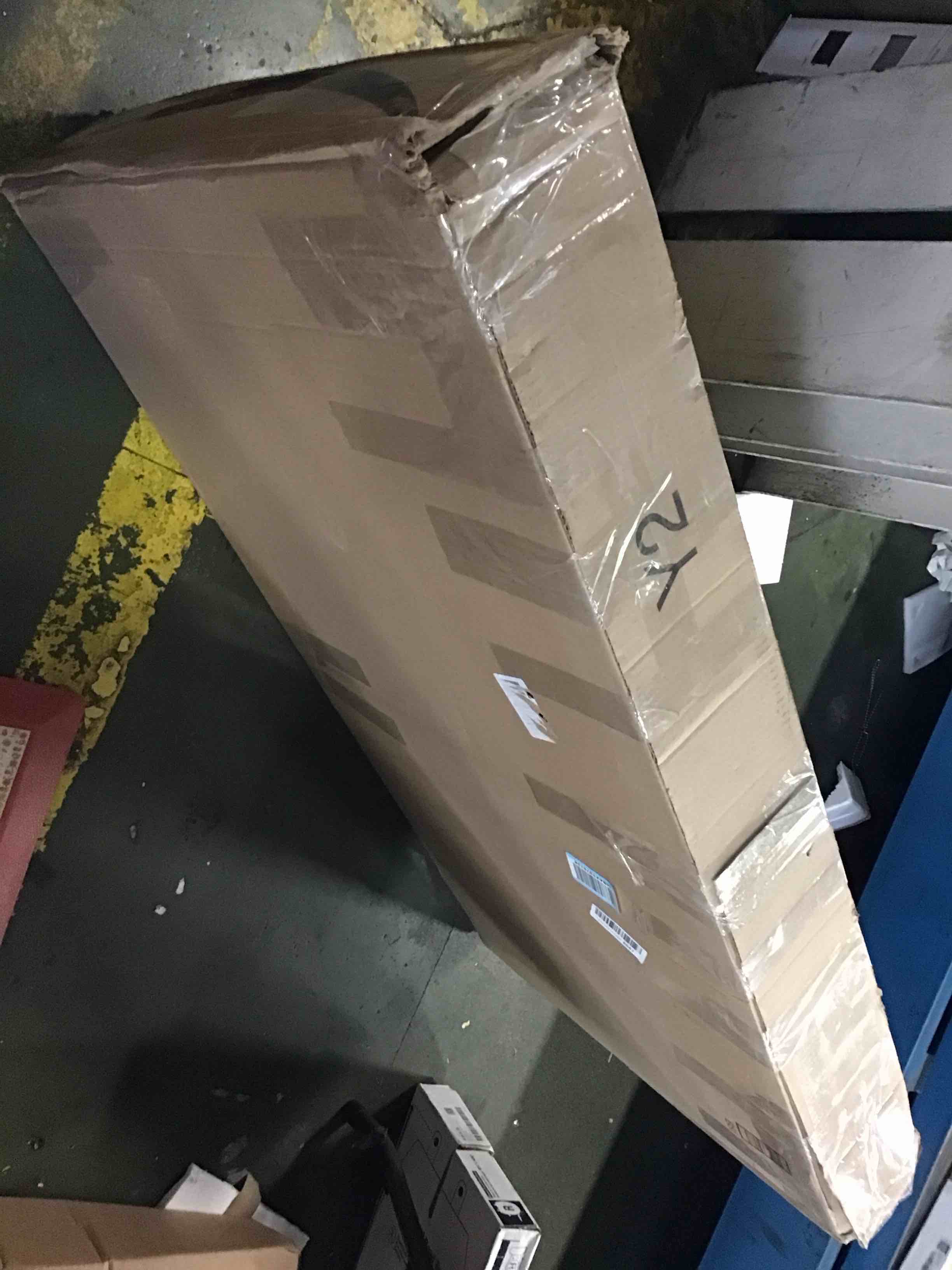 https://s3.amazonaws.com/lotting-images-prod/bidfta/PPE3283409_1750258352252.jpeg