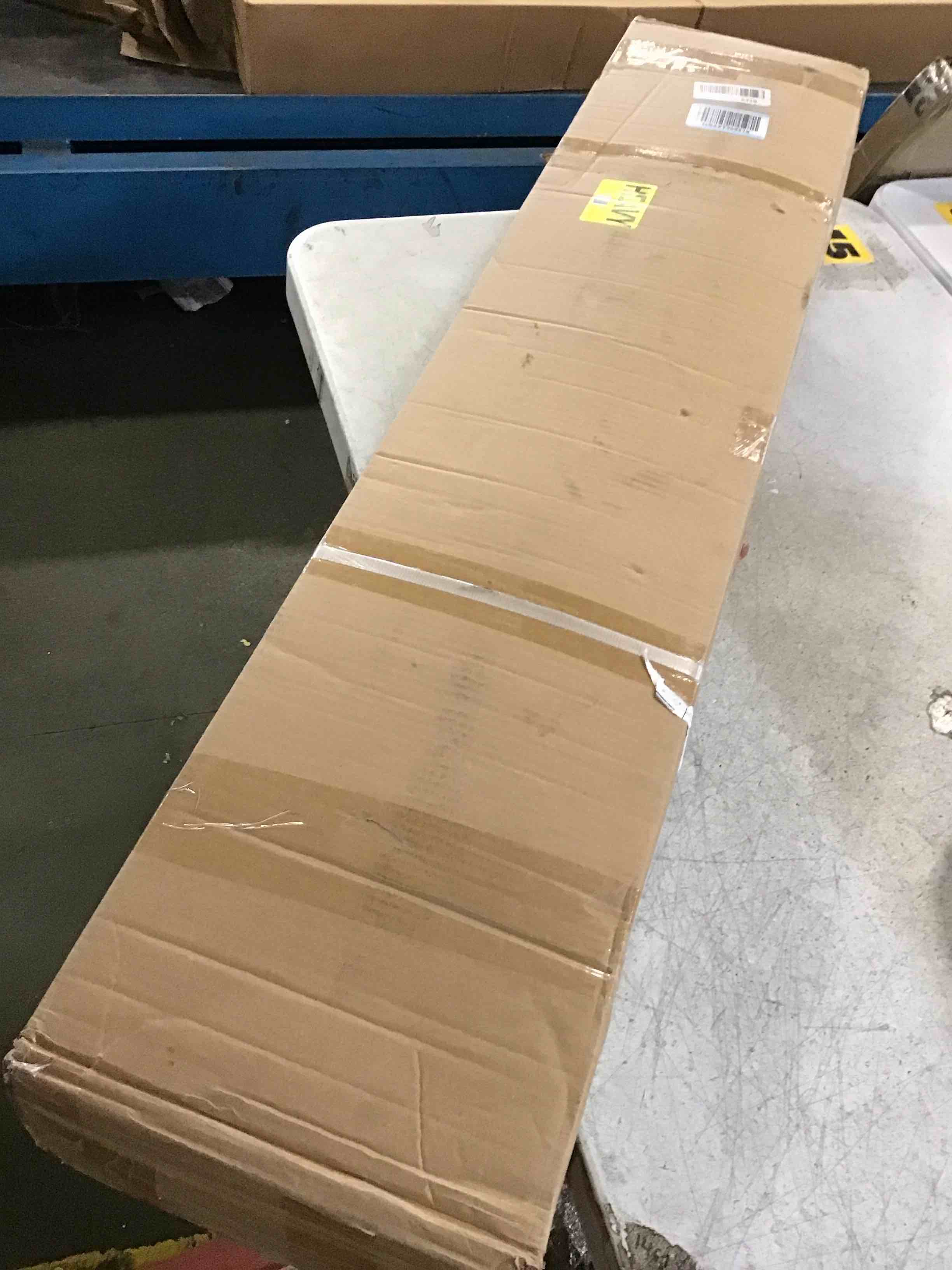 https://s3.amazonaws.com/lotting-images-prod/bidfta/PPE3283431_1750260124782.jpeg