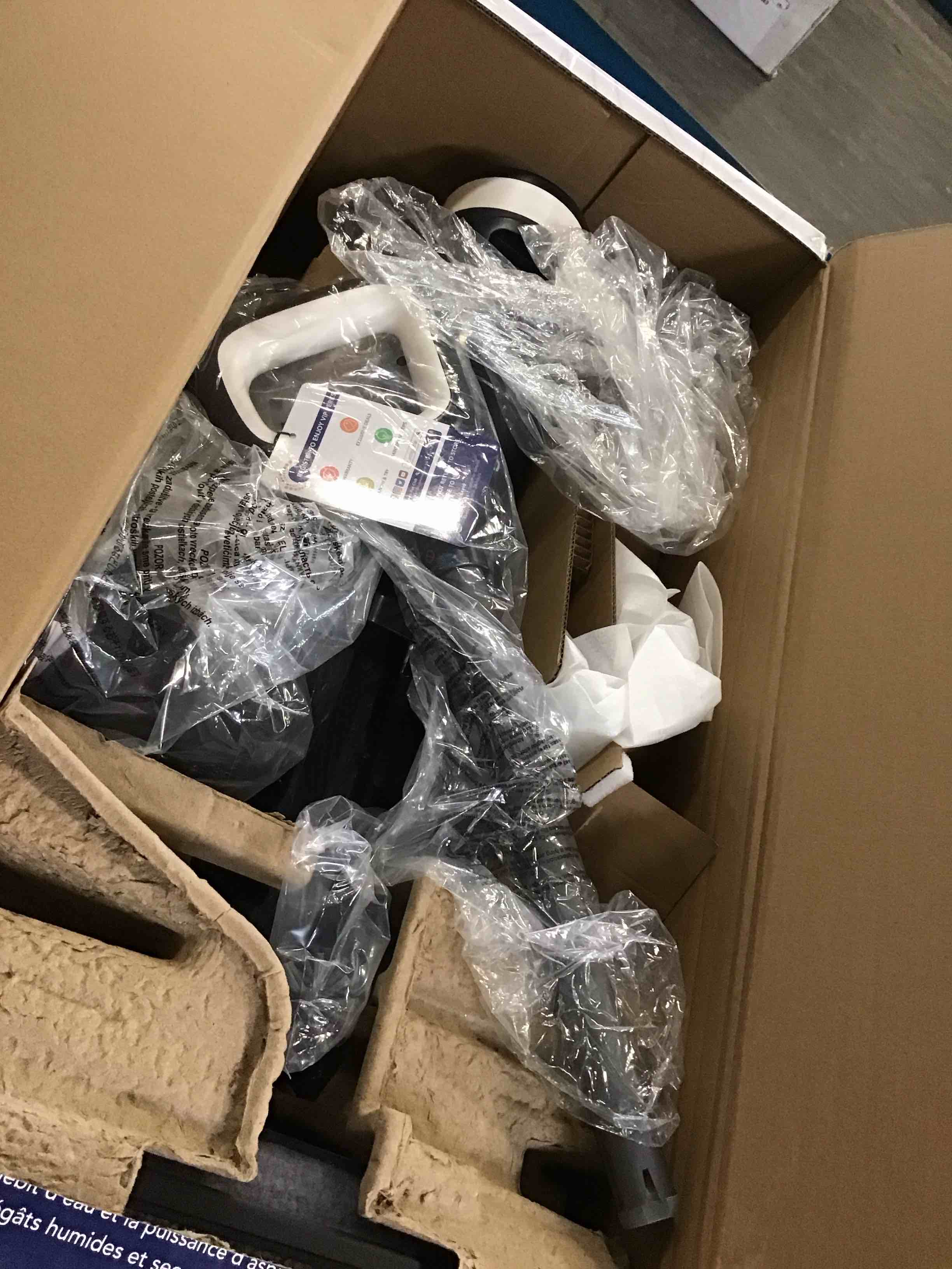 https://s3.amazonaws.com/lotting-images-prod/bidfta/PPE3283504_1750269120305.jpeg
