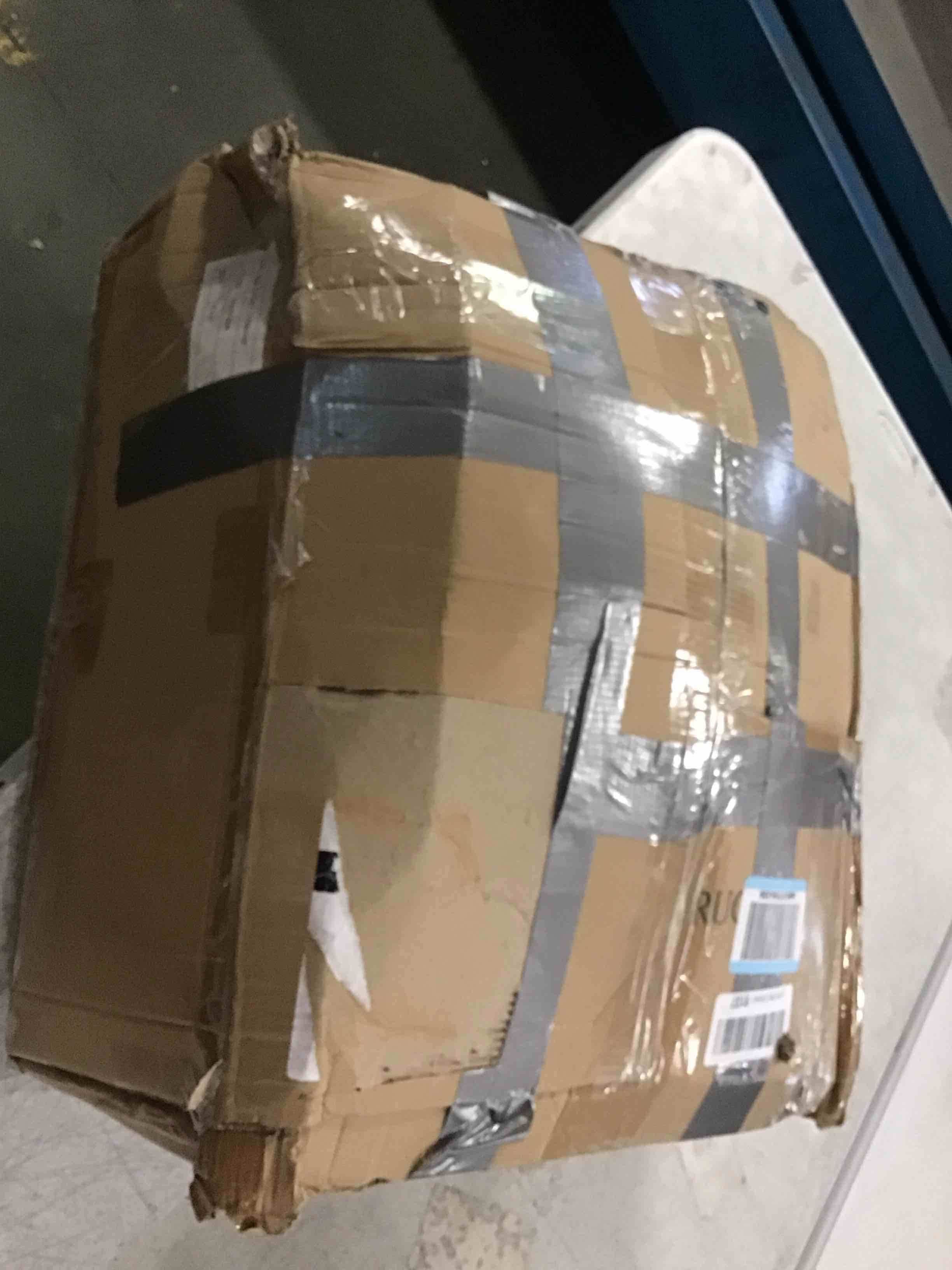 https://s3.amazonaws.com/lotting-images-prod/bidfta/PPE3283586_1750336776495.jpeg