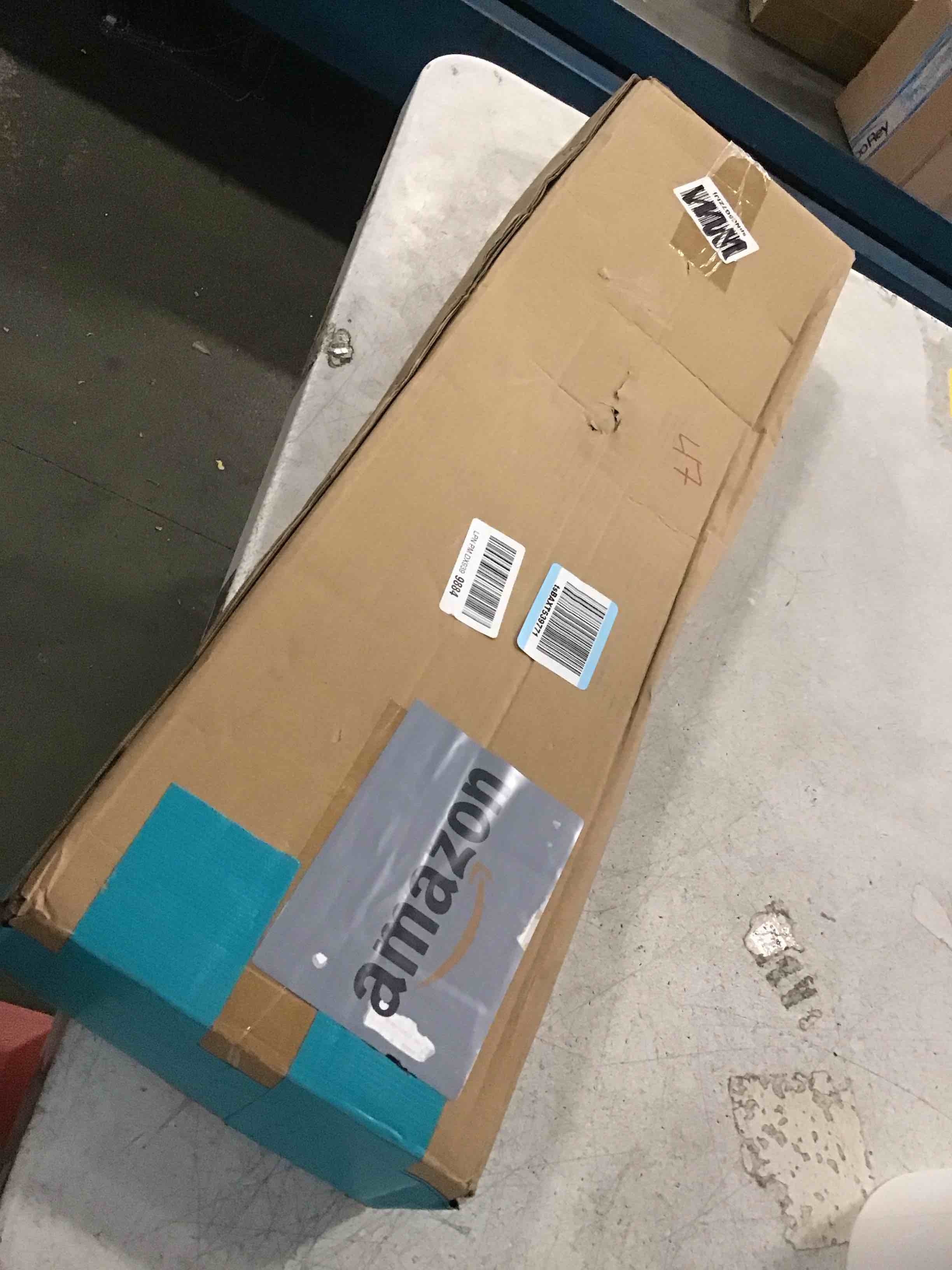 https://s3.amazonaws.com/lotting-images-prod/bidfta/PPE3283595_1750337437872.jpeg