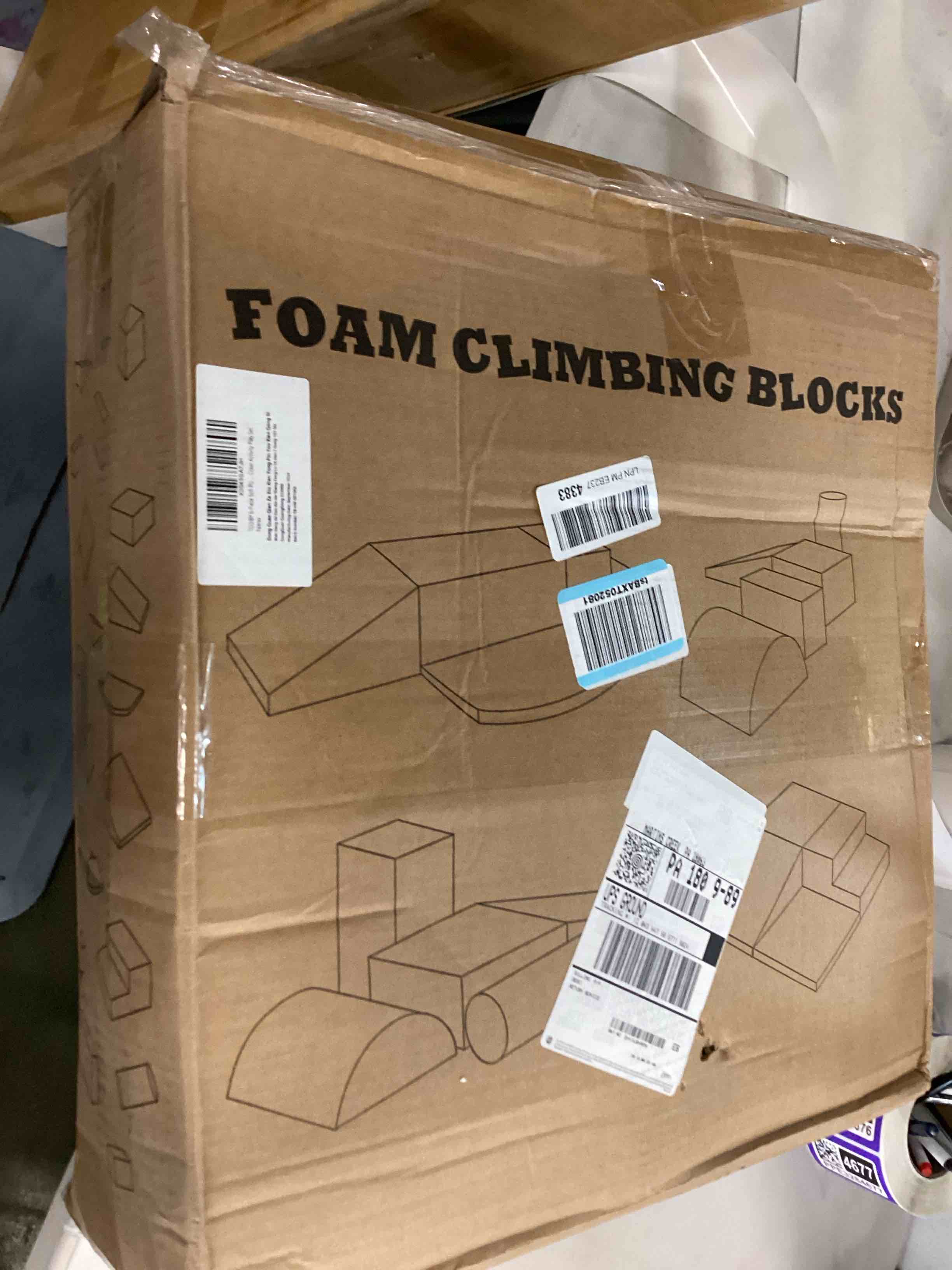 https://s3.amazonaws.com/lotting-images-prod/bidfta/PPE3284676_1750942637119.jpeg