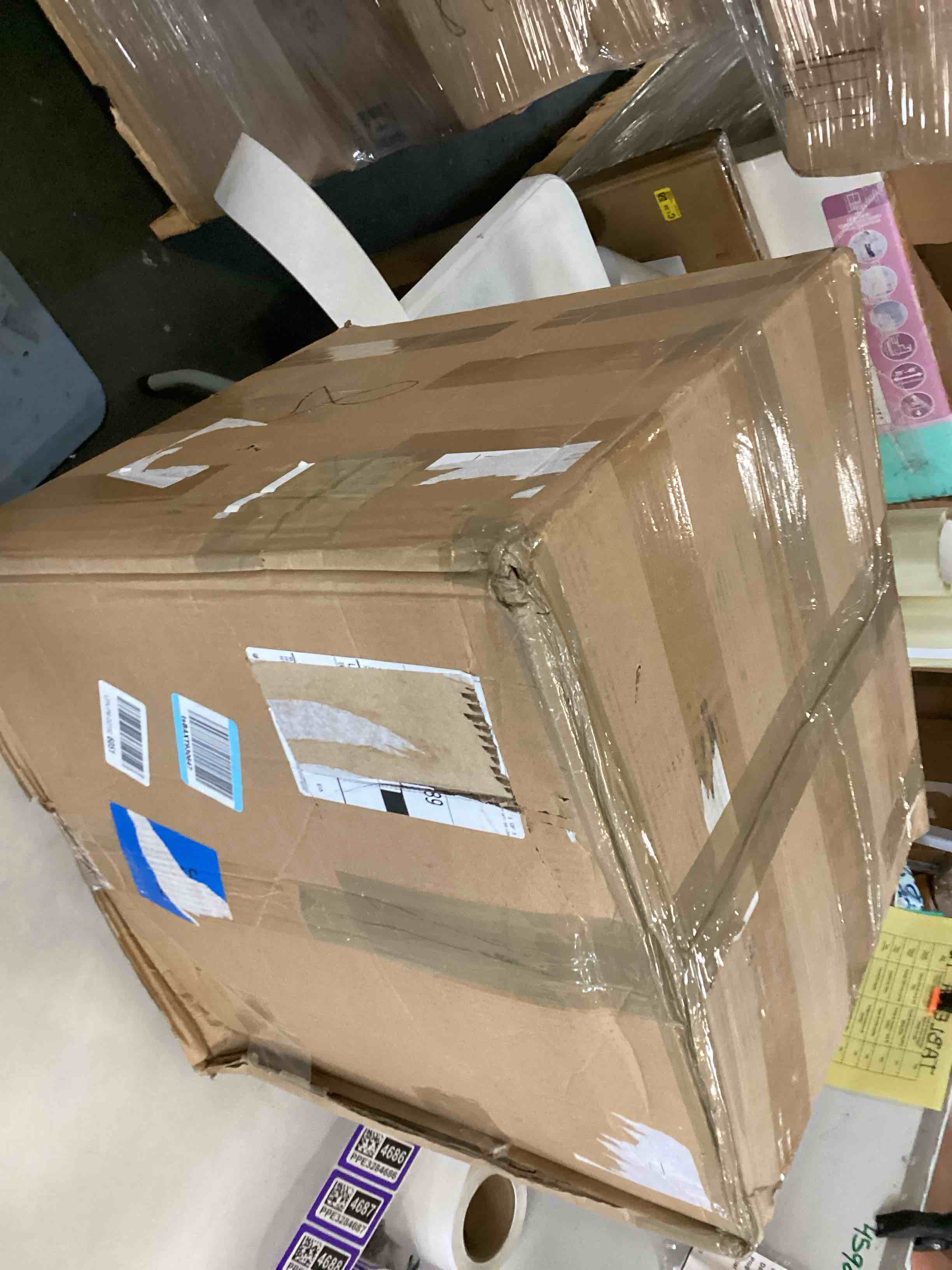 https://s3.amazonaws.com/lotting-images-prod/bidfta/PPE3284681_1750943046596.jpeg