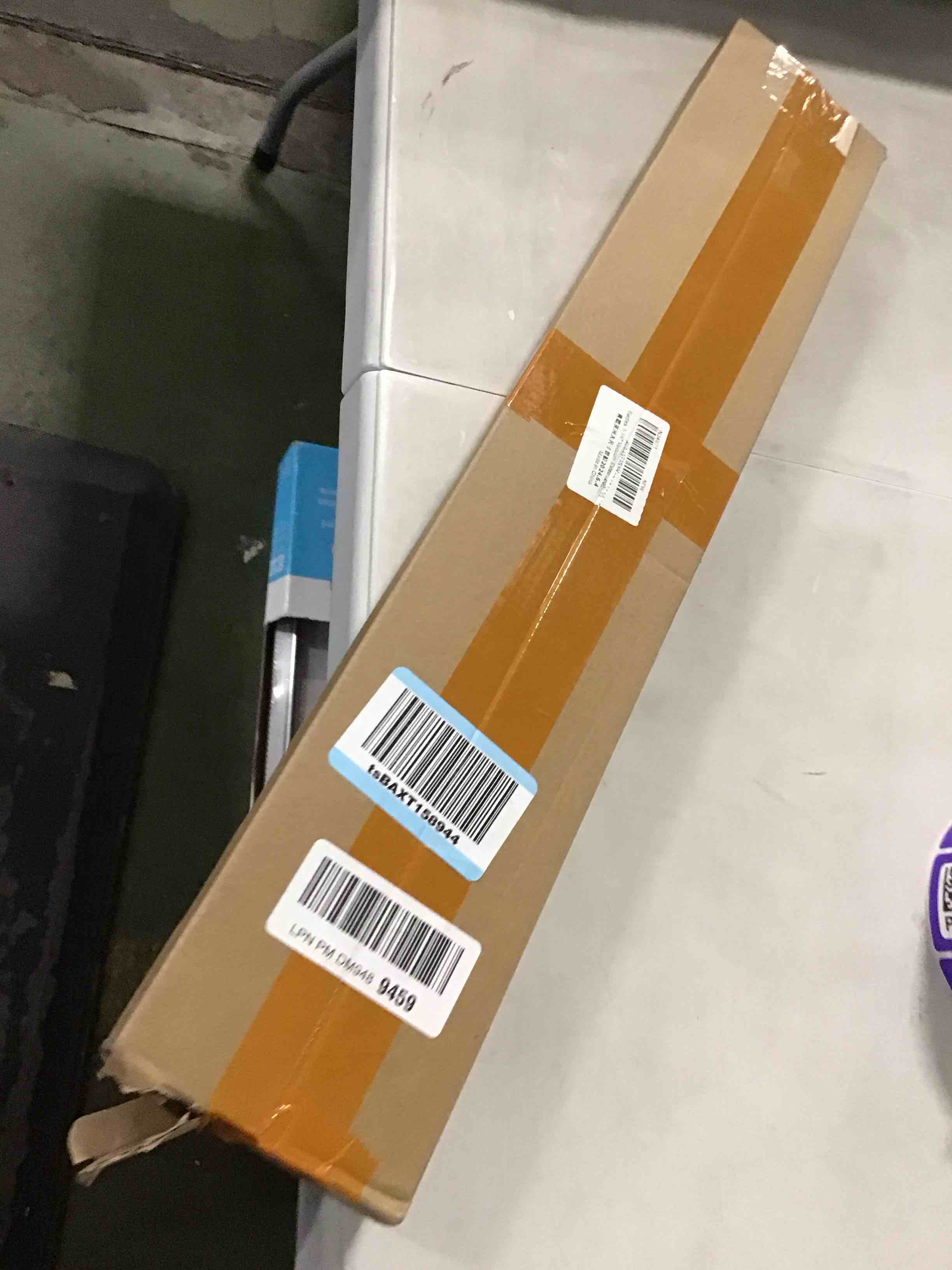 https://s3.amazonaws.com/lotting-images-prod/bidfta/PPE3284916_1751028563314.jpeg