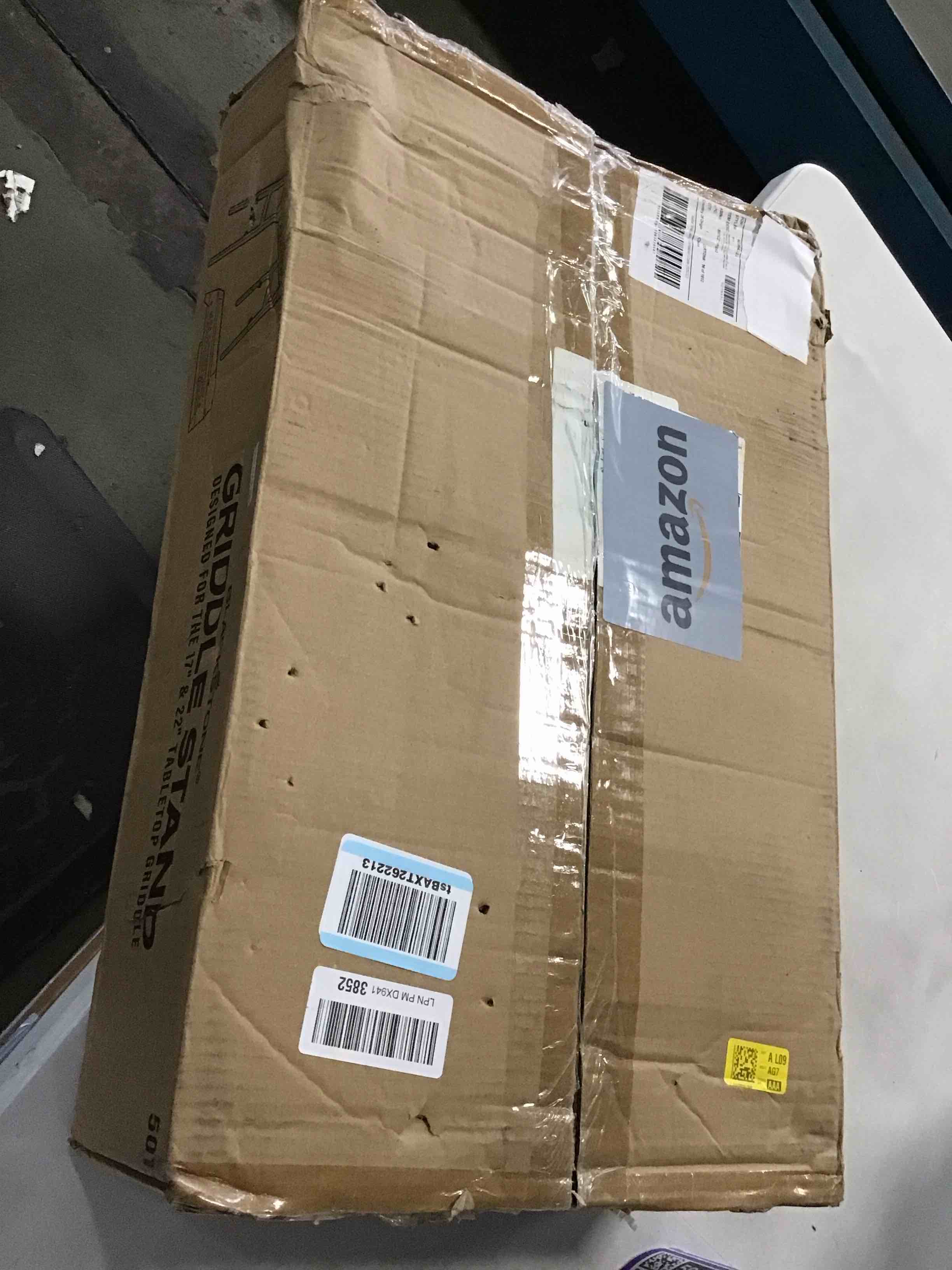 https://s3.amazonaws.com/lotting-images-prod/bidfta/PPE3285010_1751038973003.jpeg