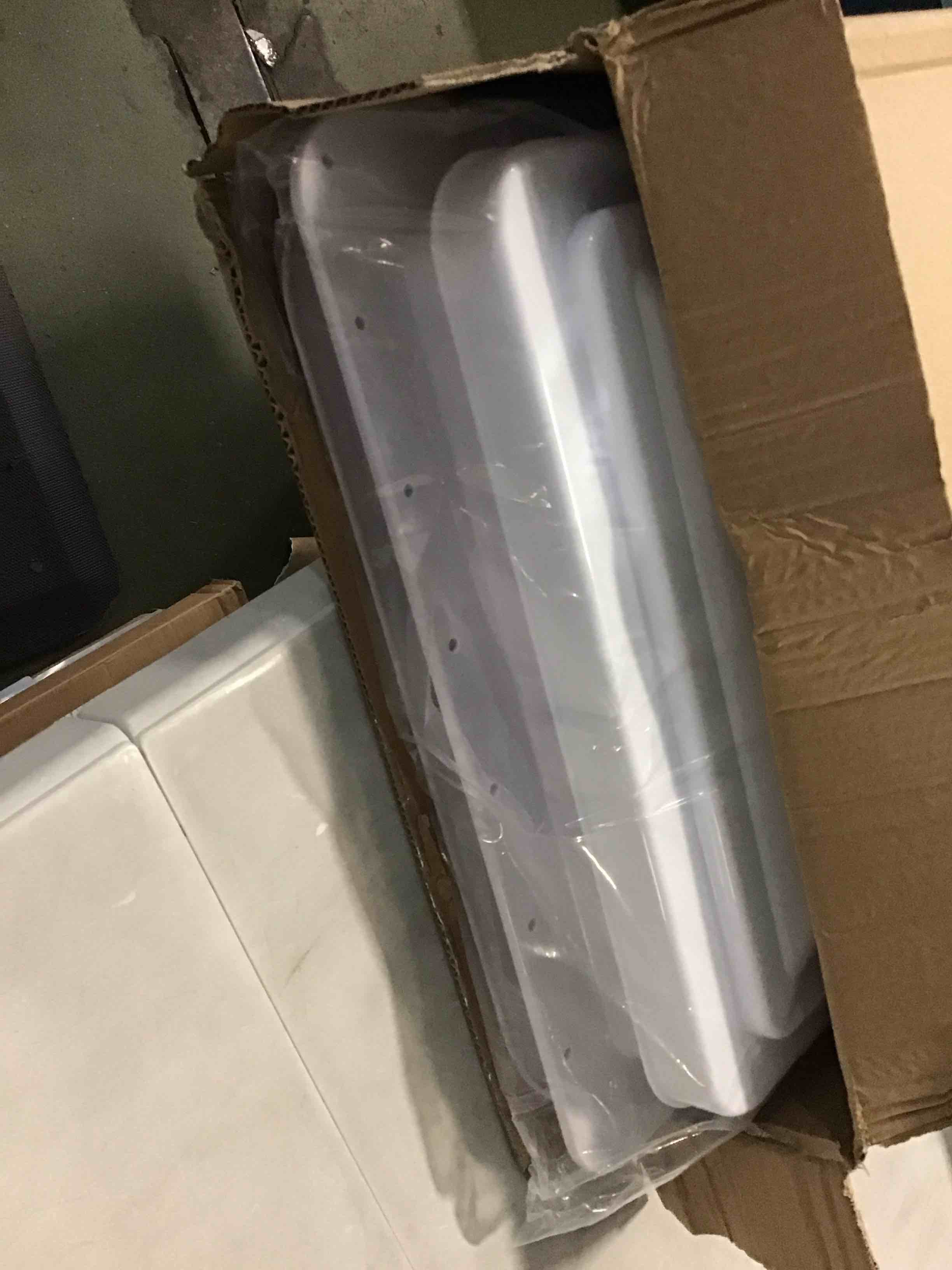 https://s3.amazonaws.com/lotting-images-prod/bidfta/PPE3285037_1751040944727.jpeg