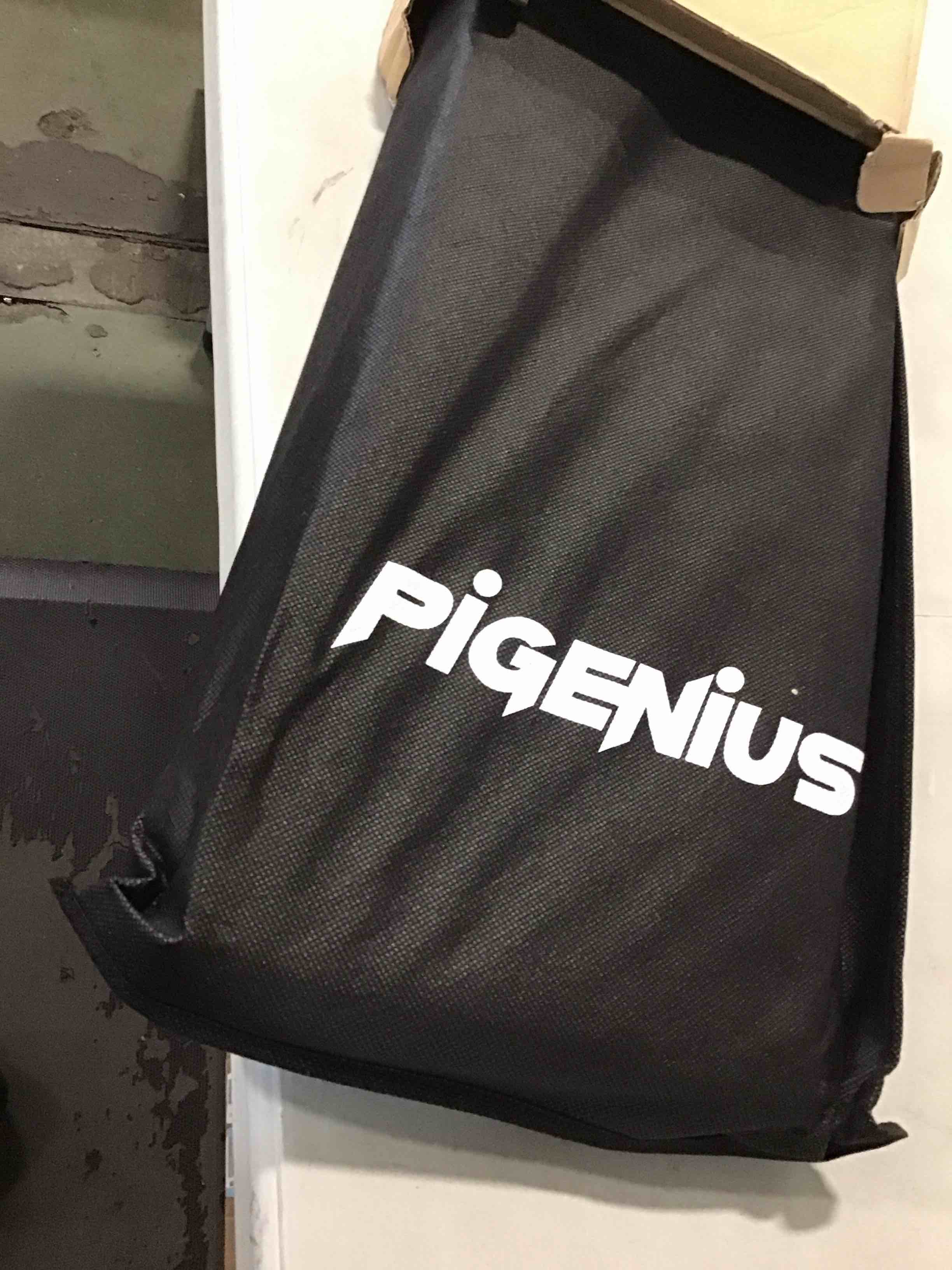 https://s3.amazonaws.com/lotting-images-prod/bidfta/PPE3285103_1751051960443.jpeg