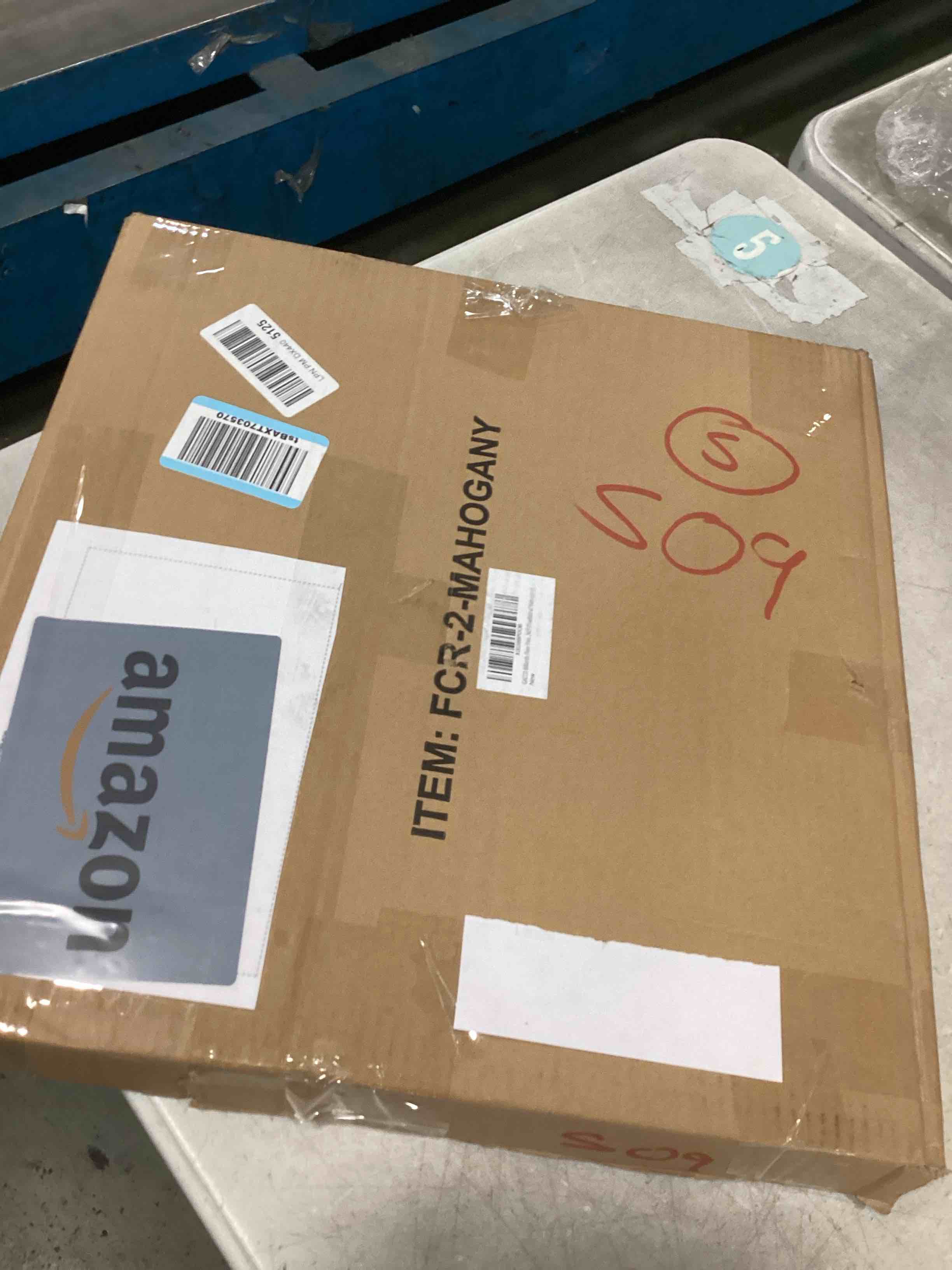 https://s3.amazonaws.com/lotting-images-prod/bidfta/PPE3286268_1750507697412.jpeg