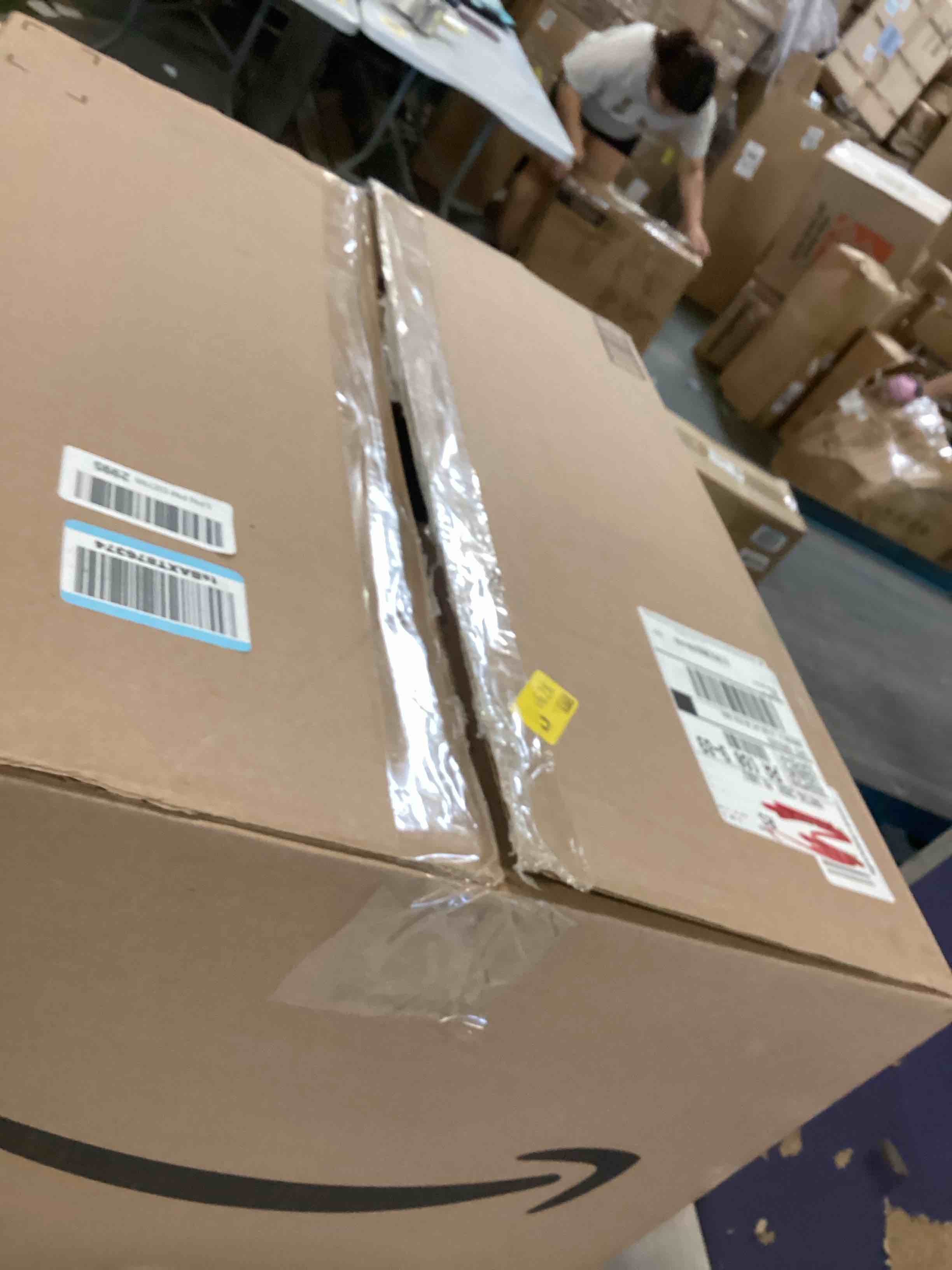 https://s3.amazonaws.com/lotting-images-prod/bidfta/PPE3286381_1750517491869.jpeg