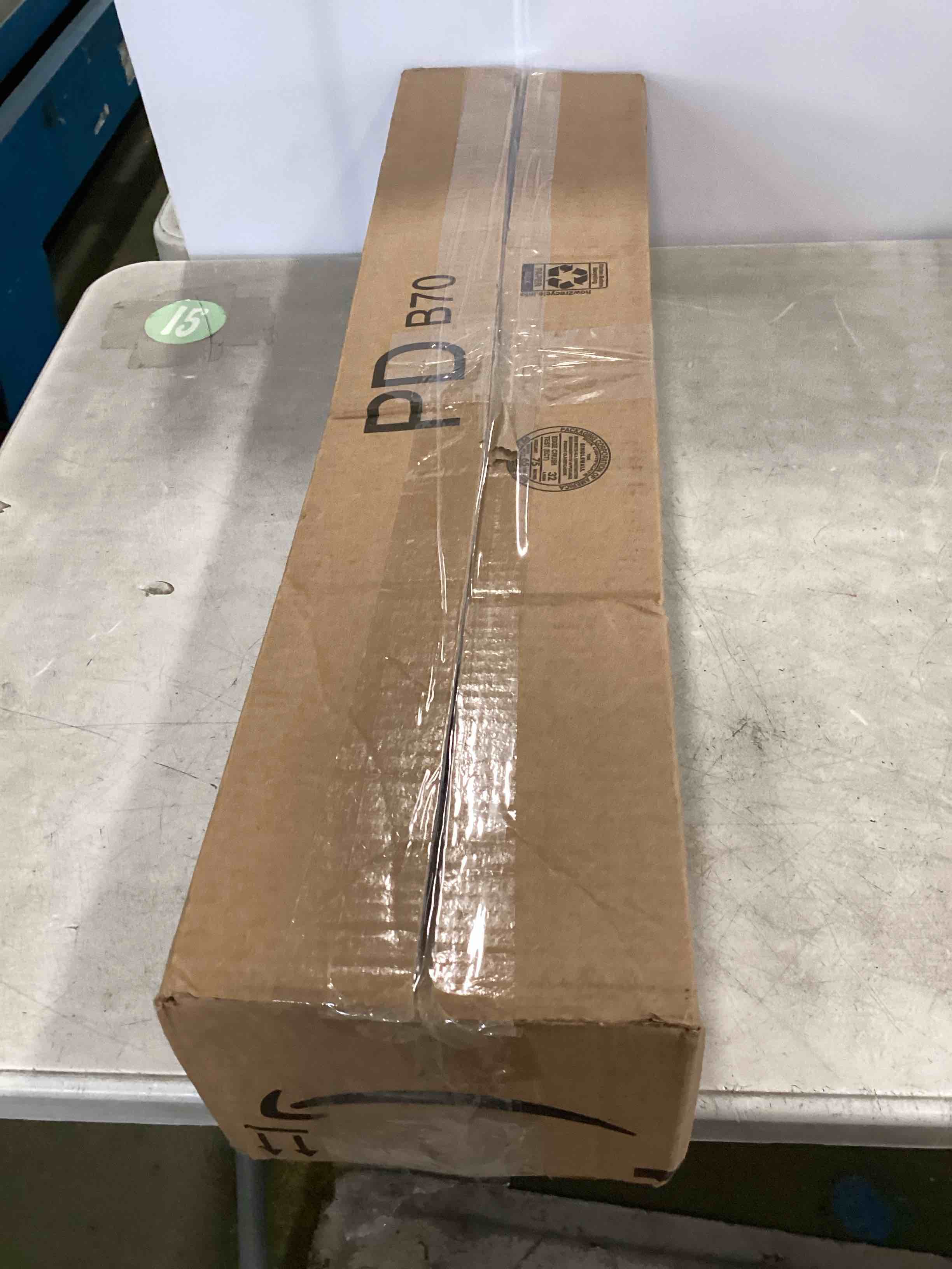 https://s3.amazonaws.com/lotting-images-prod/bidfta/PPE3286904_1750942677837.jpeg