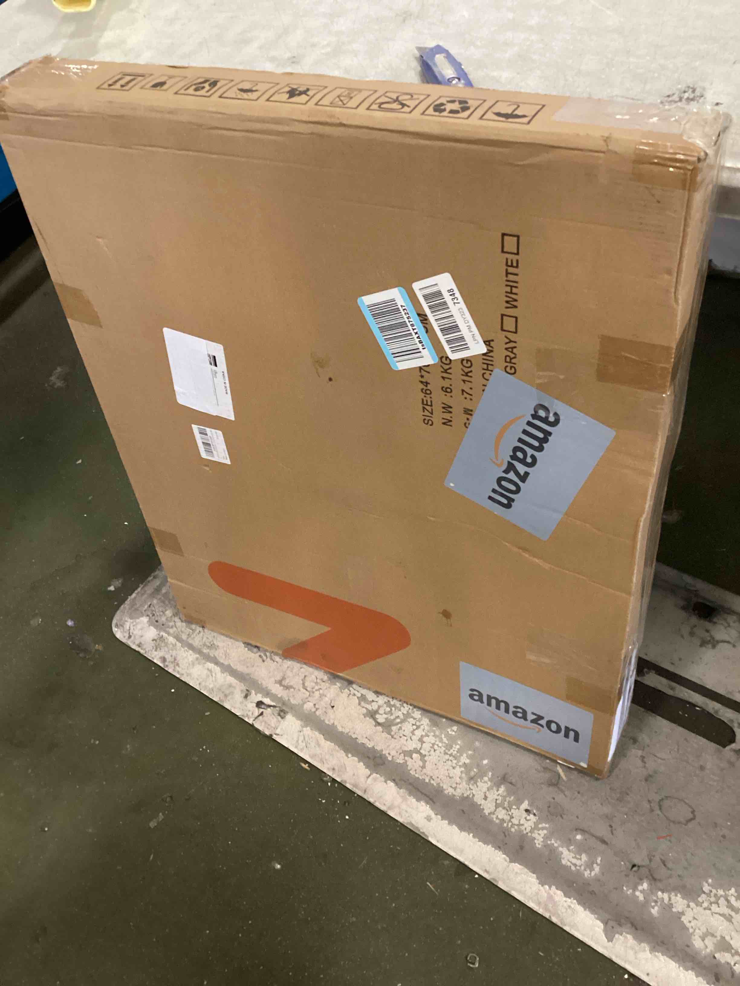 https://s3.amazonaws.com/lotting-images-prod/bidfta/PPE3286912_1750943832152.jpeg