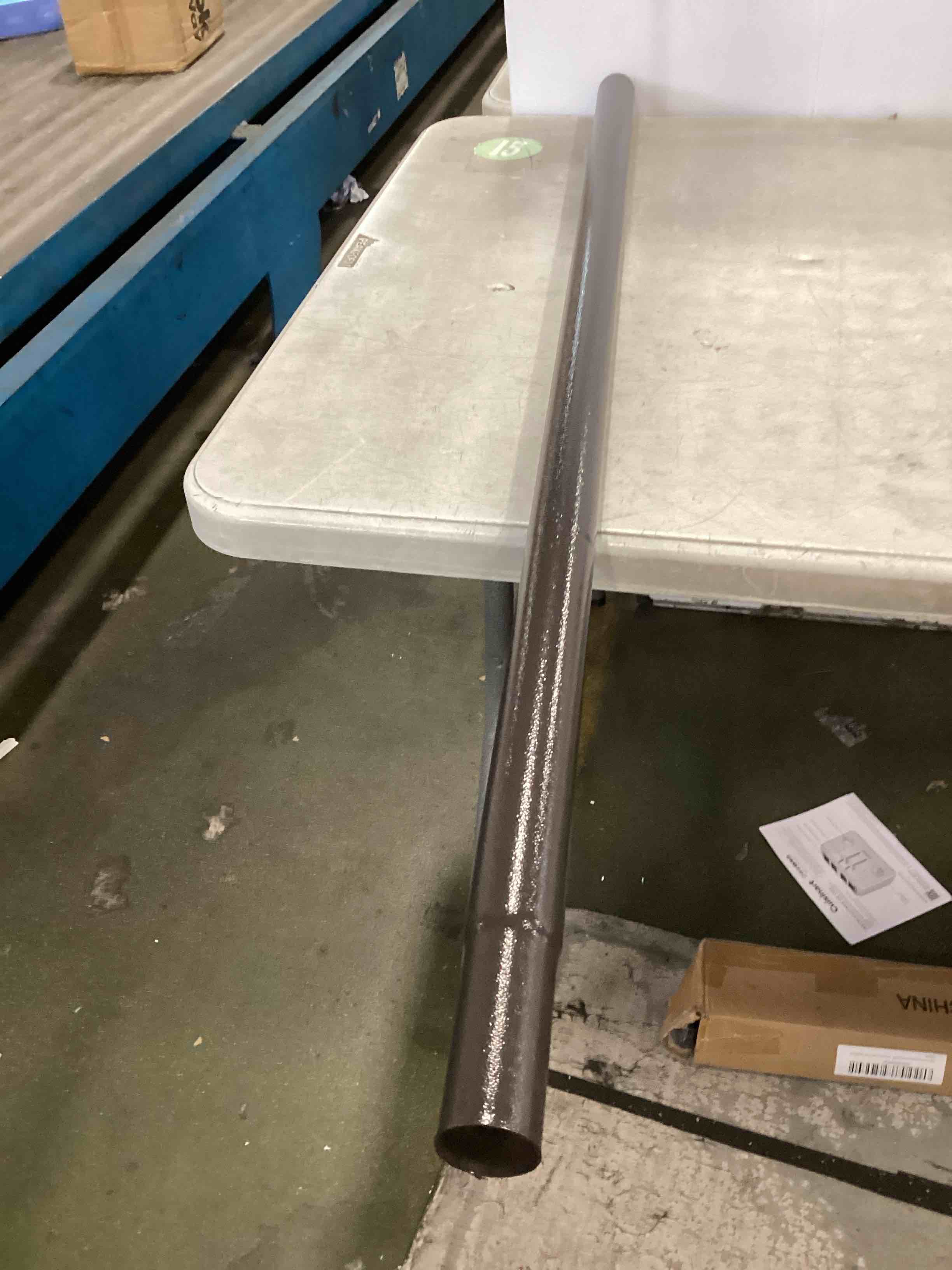 https://s3.amazonaws.com/lotting-images-prod/bidfta/PPE3286913_1750944018735.jpeg