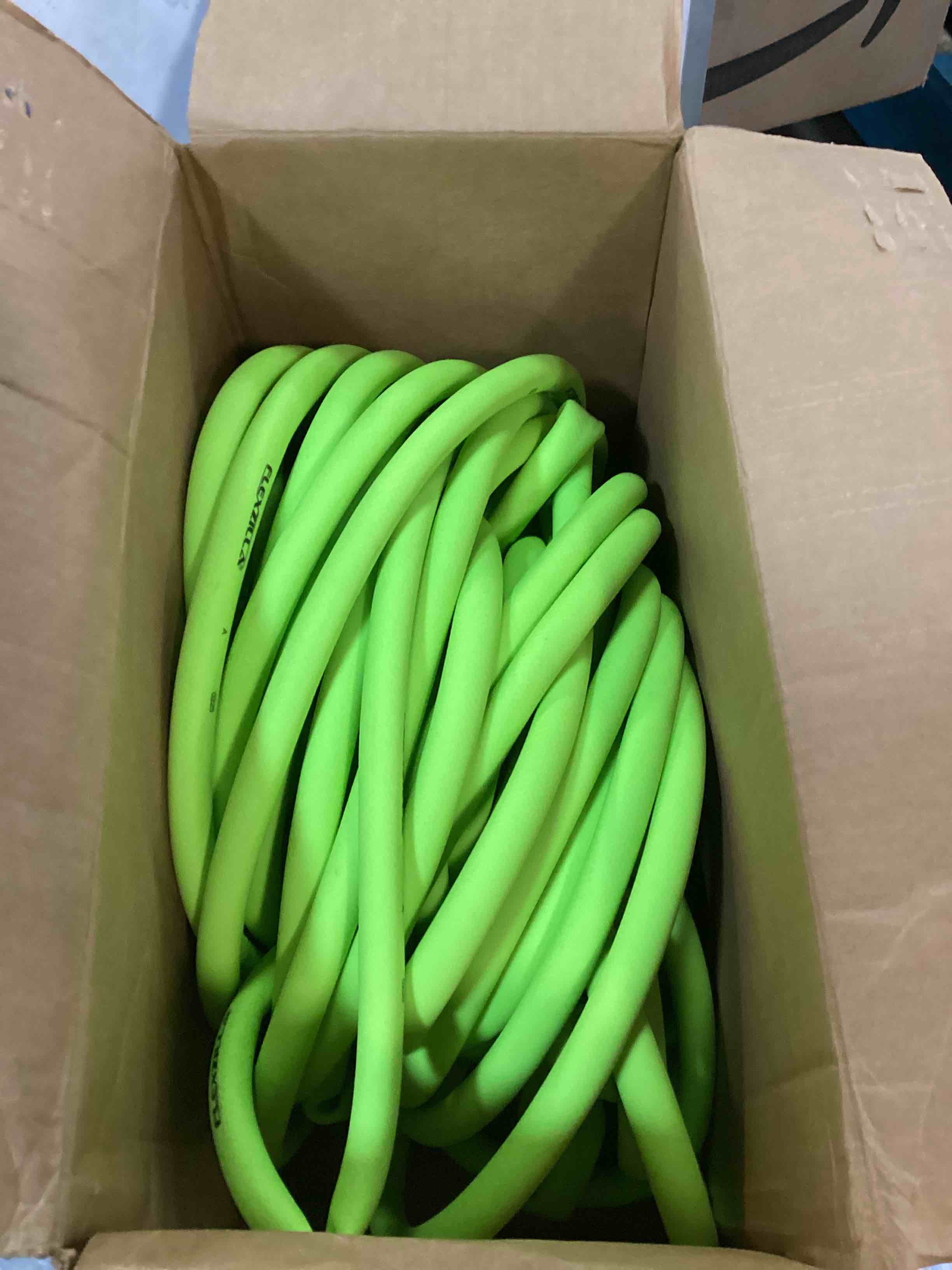 https://s3.amazonaws.com/lotting-images-prod/bidfta/PPE3287102_1751288719783.jpeg