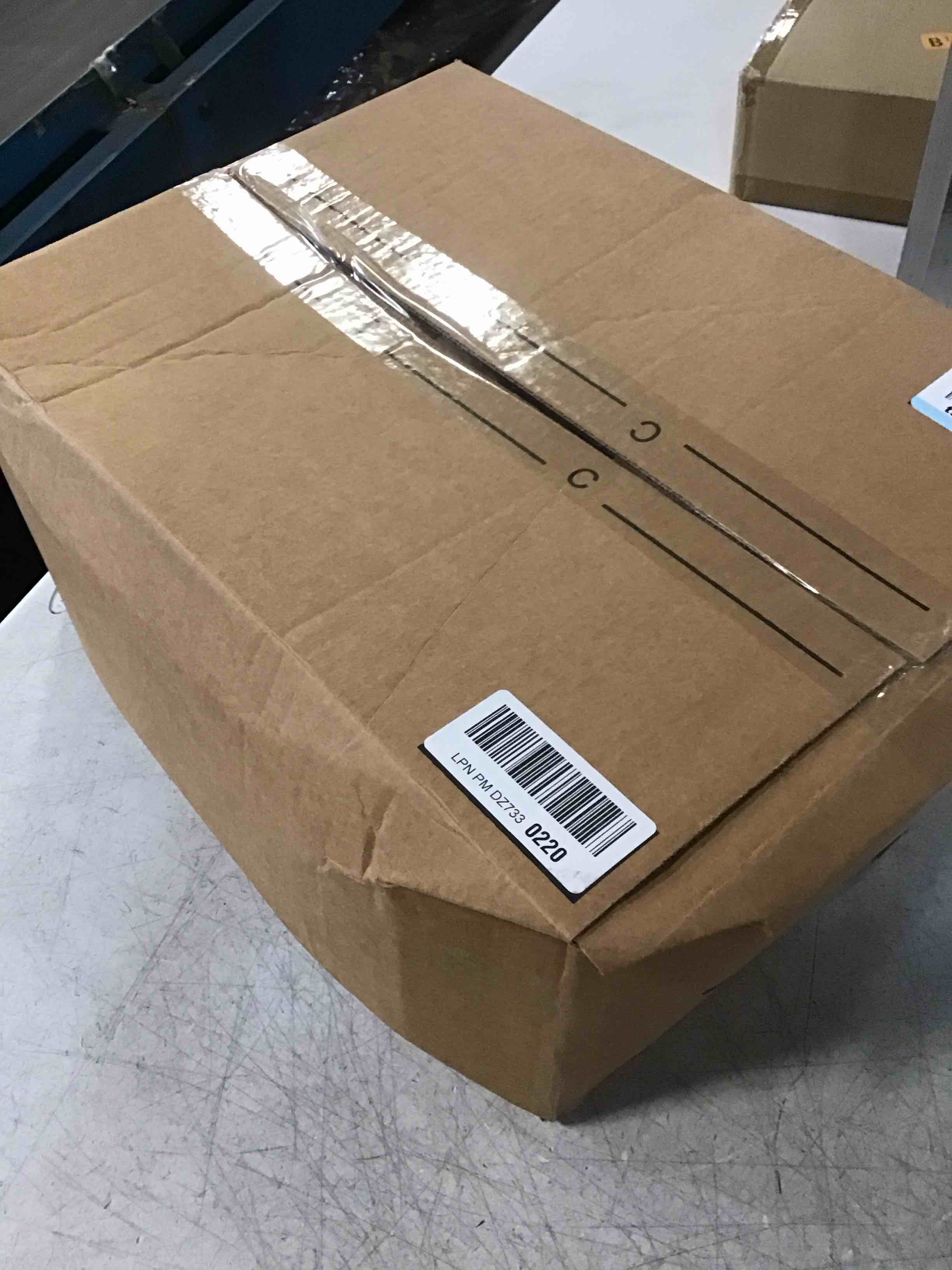 https://s3.amazonaws.com/lotting-images-prod/bidfta/PPE3289334_1750531492667.jpeg