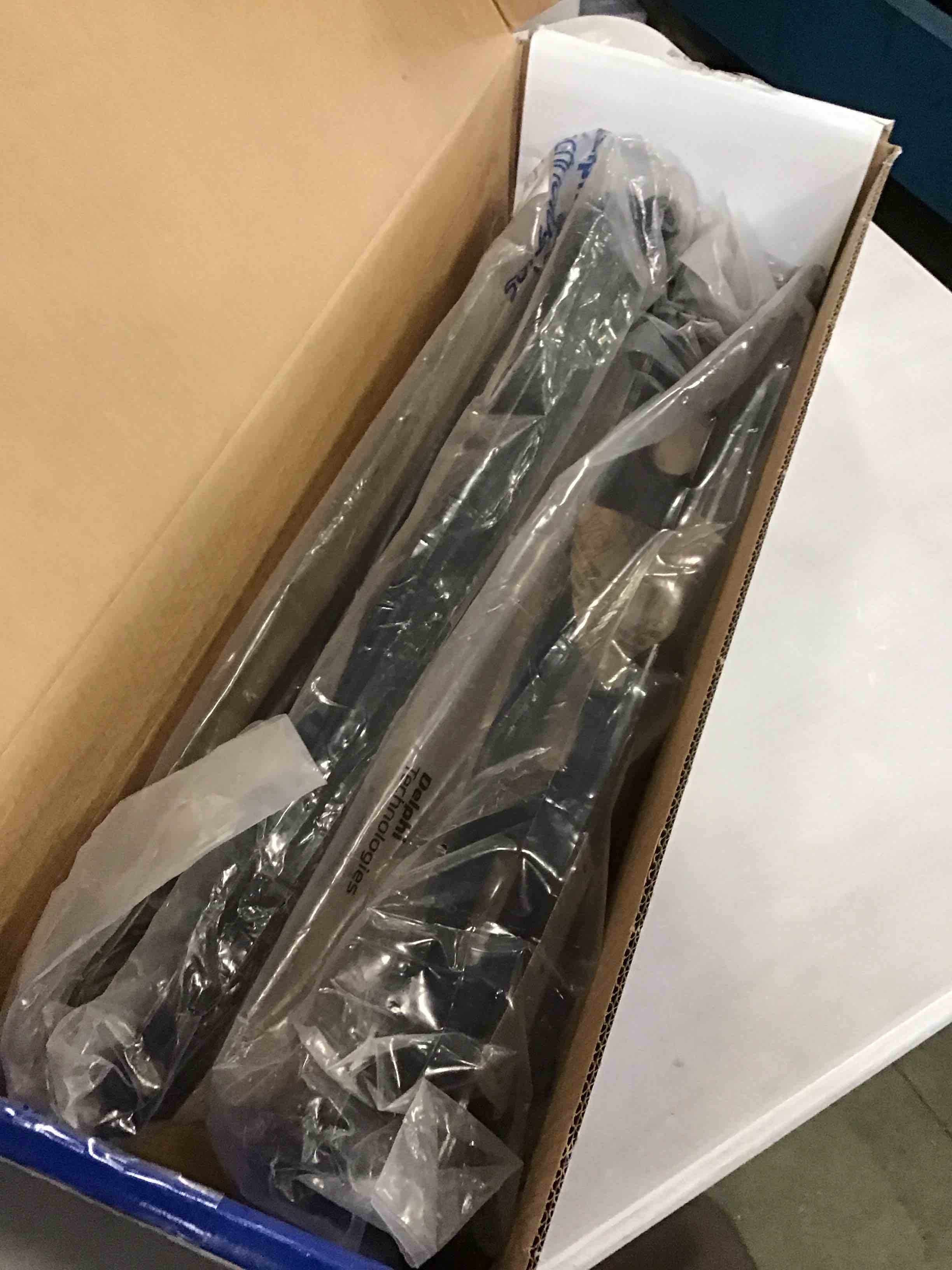 https://s3.amazonaws.com/lotting-images-prod/bidfta/PPE3289902_1751034100359.jpeg