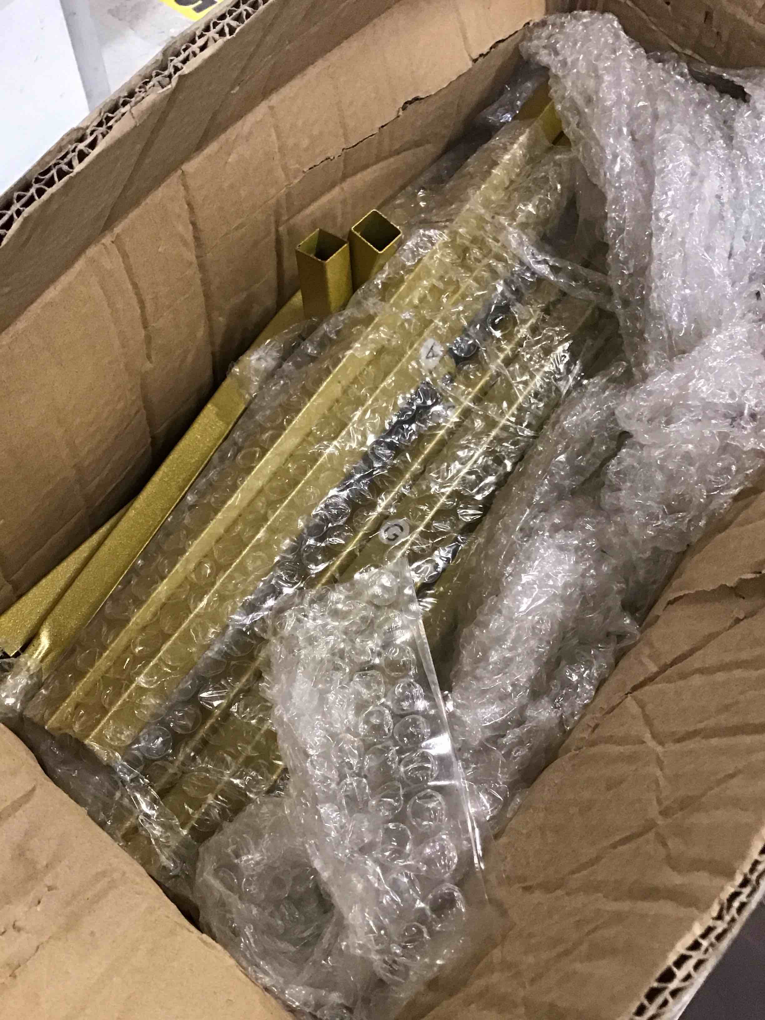 https://s3.amazonaws.com/lotting-images-prod/bidfta/PPE3290100_1751289412388.jpeg