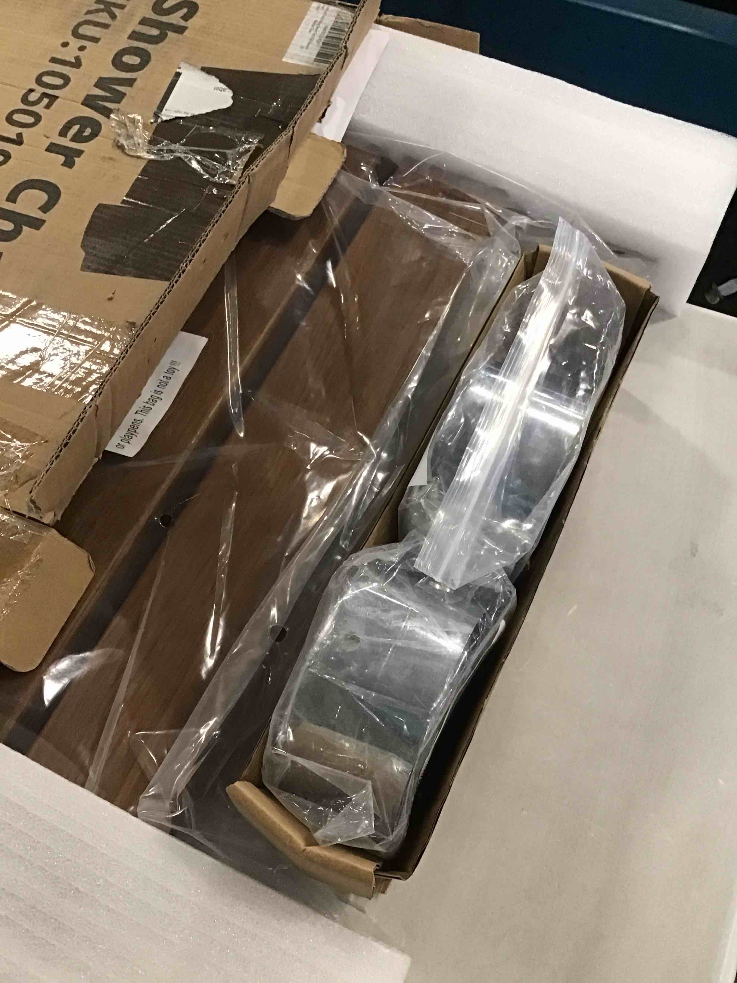 https://s3.amazonaws.com/lotting-images-prod/bidfta/PPE3290124_1751293865608.jpeg