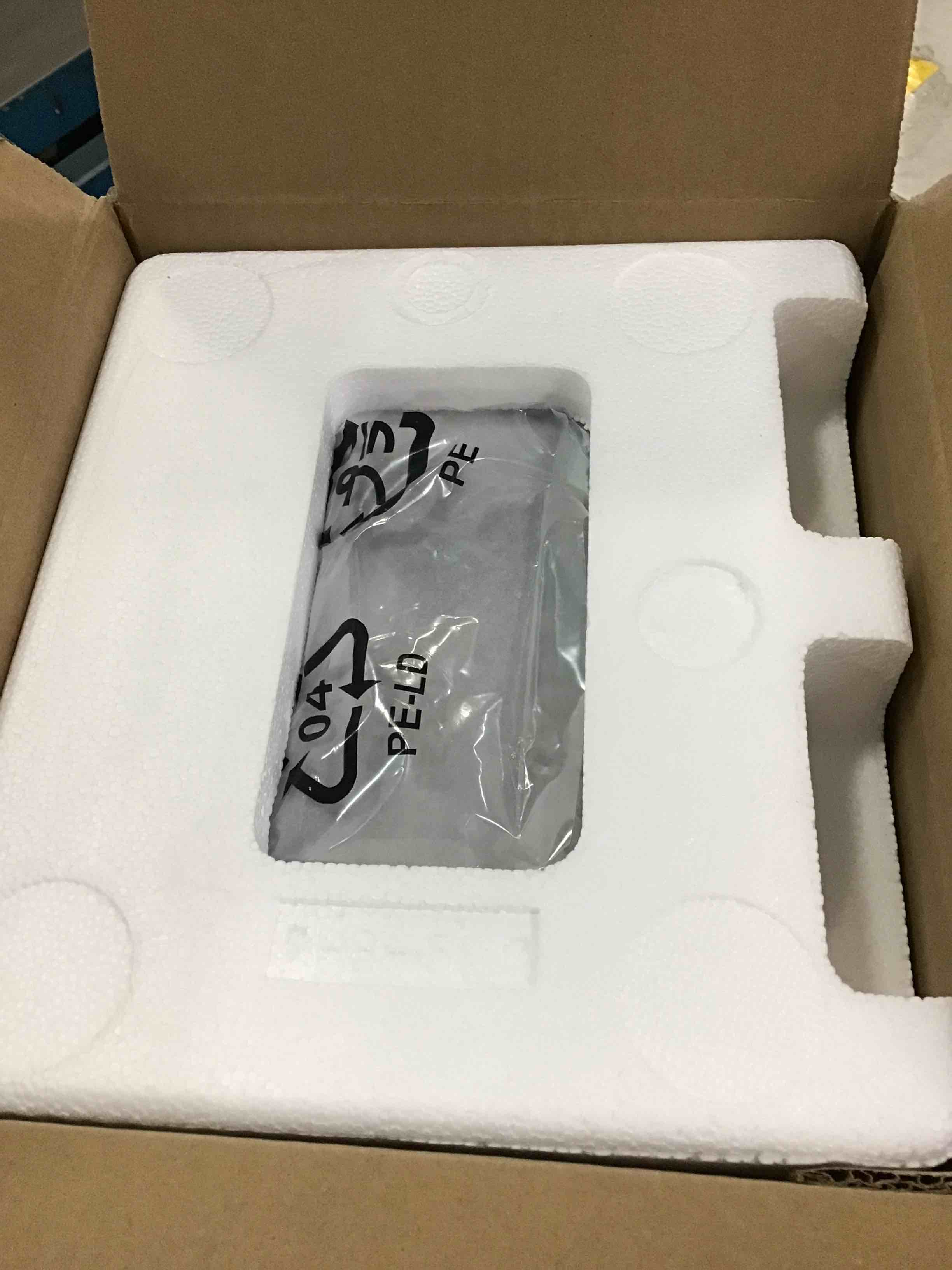 https://s3.amazonaws.com/lotting-images-prod/bidfta/PPE3295045_1750941235932.jpeg