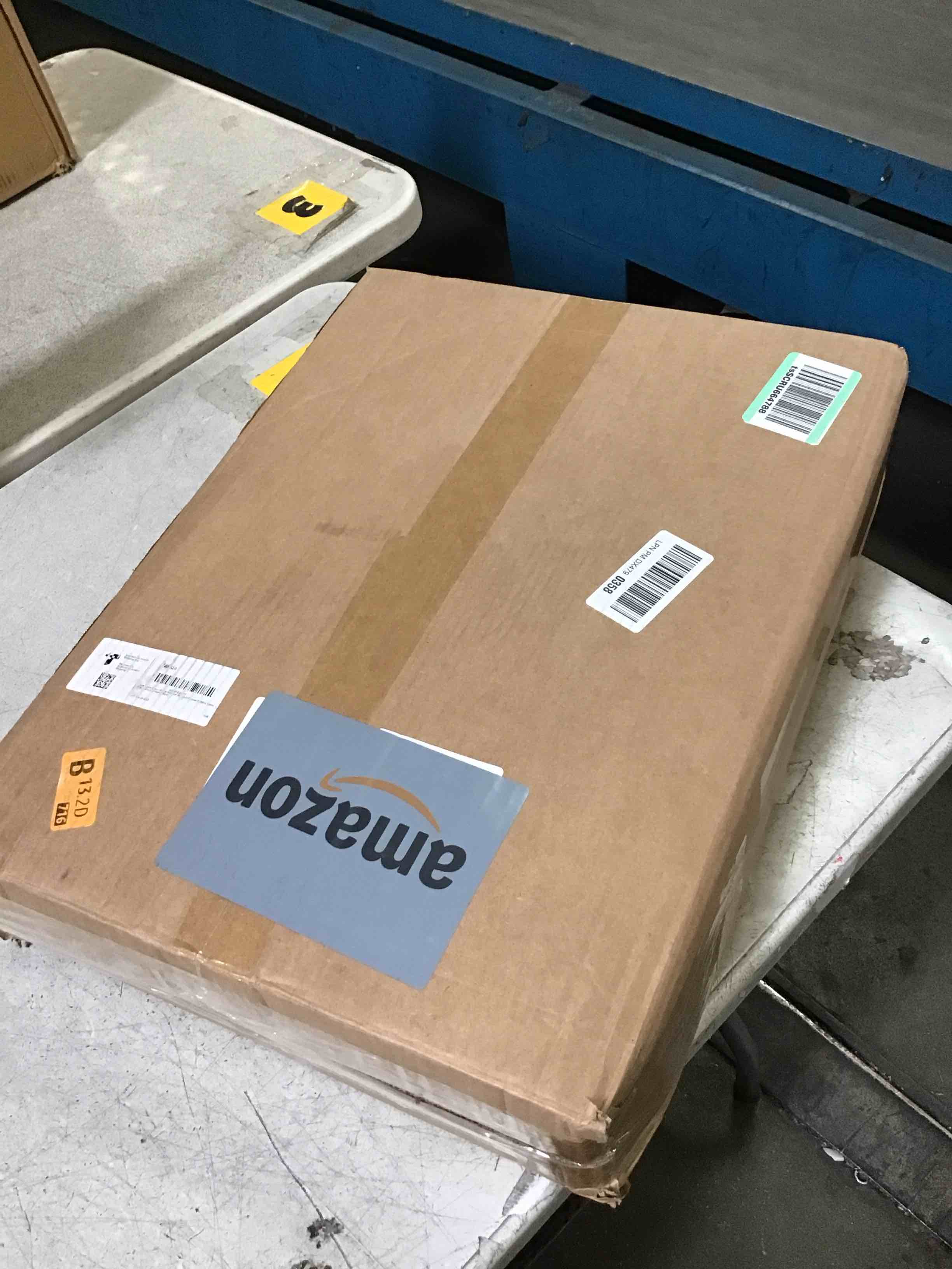 https://s3.amazonaws.com/lotting-images-prod/bidfta/PPE3295348_1751048545901.jpeg