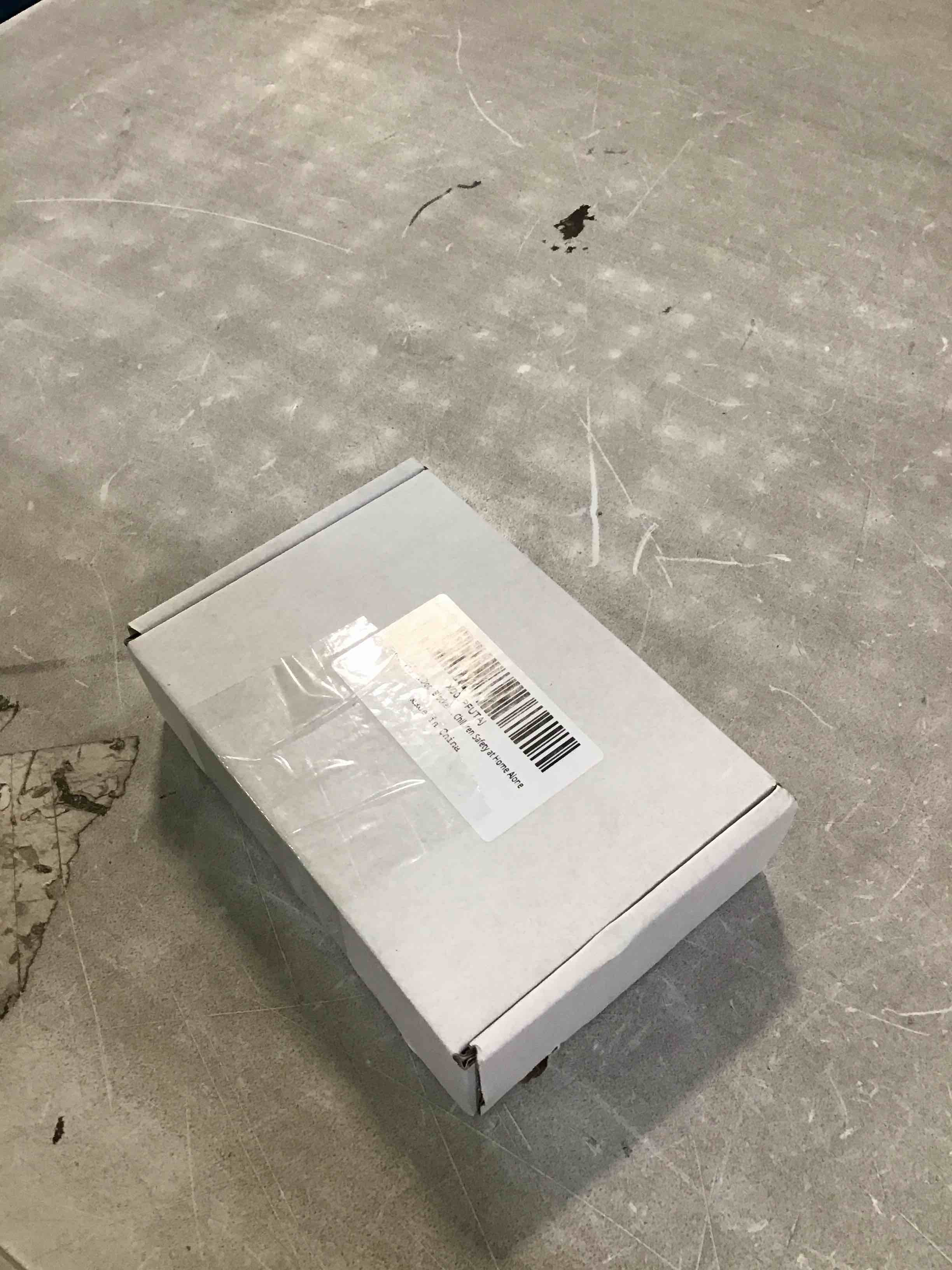 https://s3.amazonaws.com/lotting-images-prod/bidfta/PPE3295518_1751301469256.jpeg
