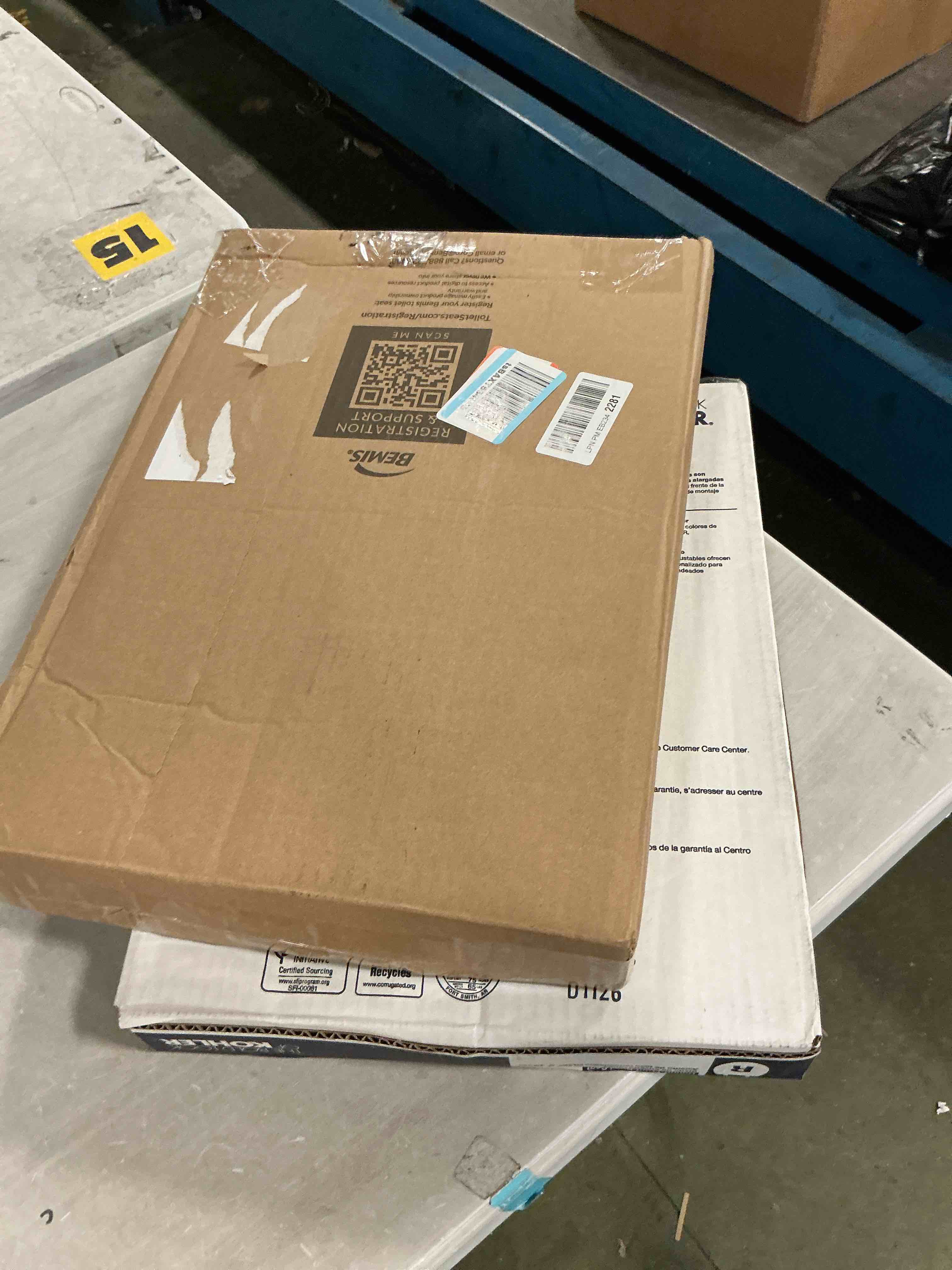 https://s3.amazonaws.com/lotting-images-prod/bidfta/PPE3297708_1752610385906.jpeg