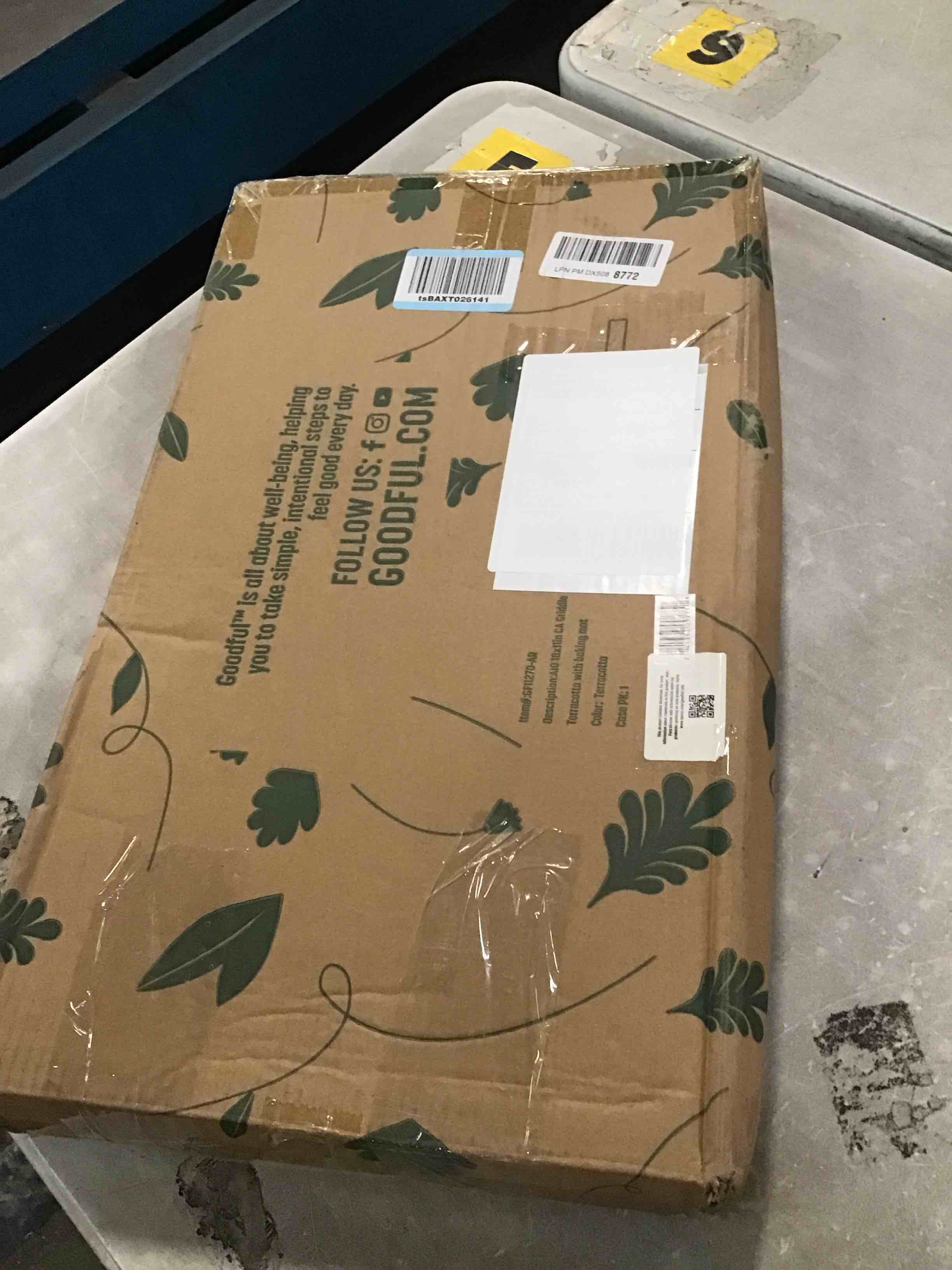 https://s3.amazonaws.com/lotting-images-prod/bidfta/PPE3297746_1752672748701.jpeg