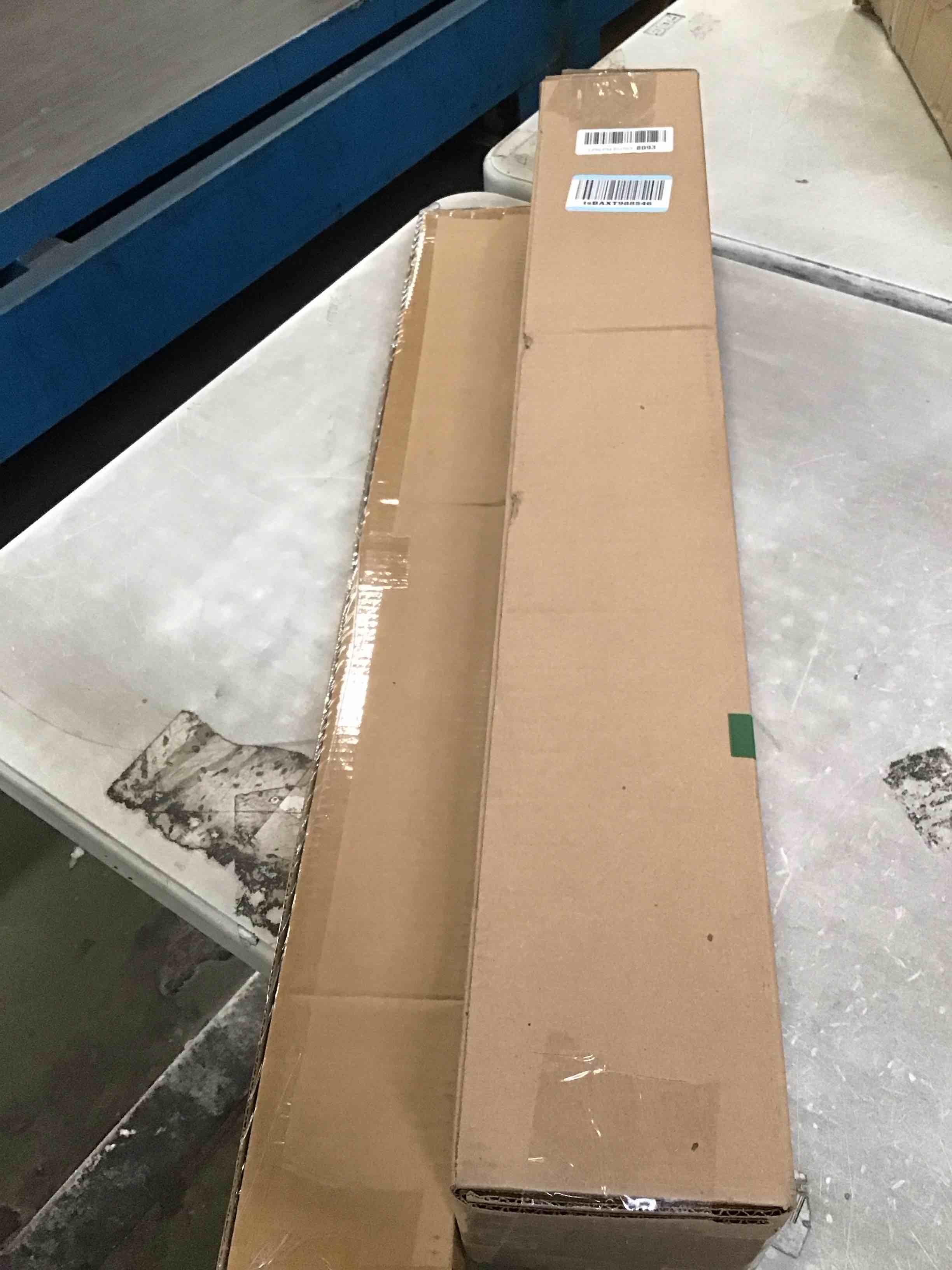 https://s3.amazonaws.com/lotting-images-prod/bidfta/PPE3297782_1752678548560.jpeg