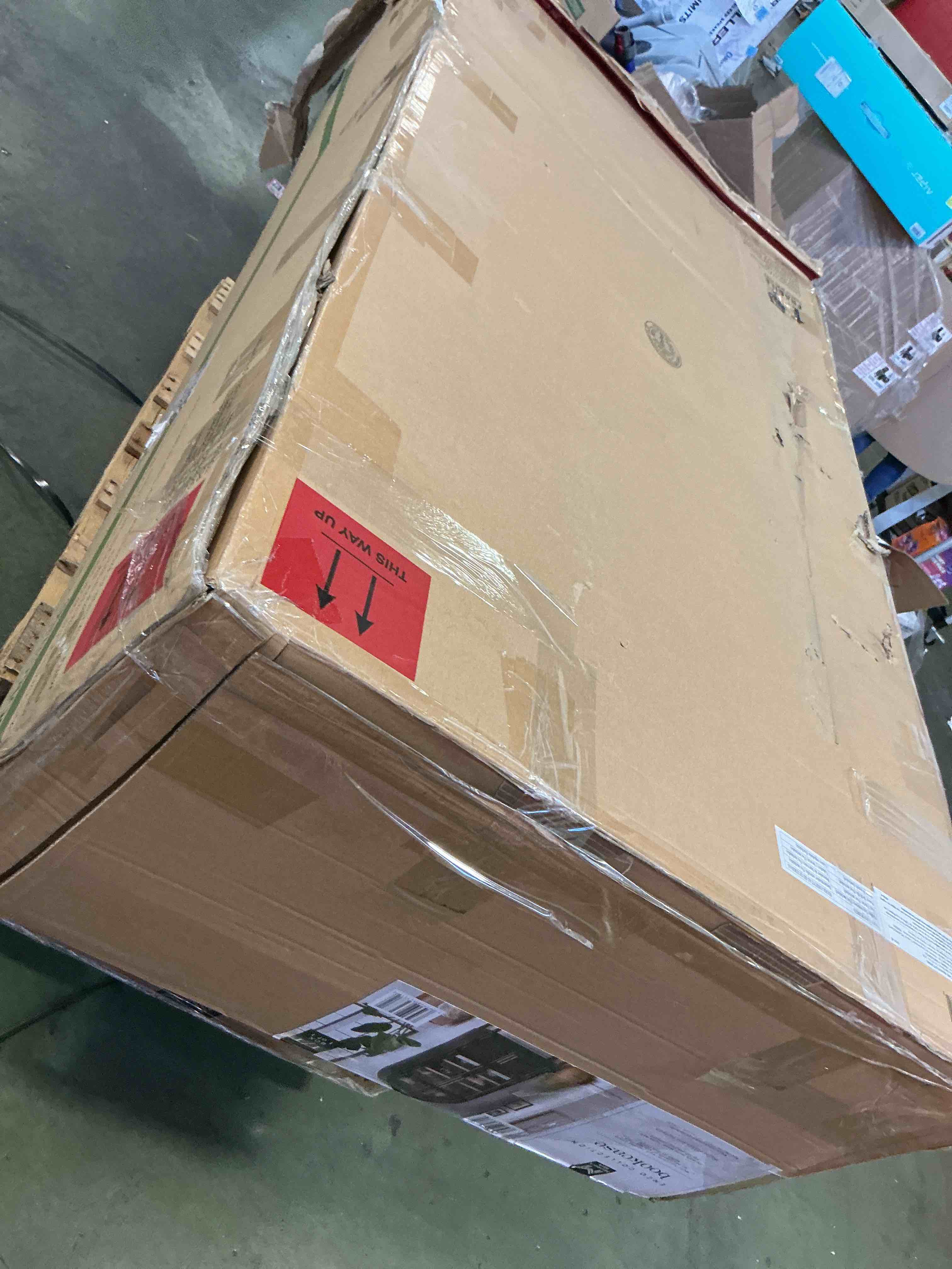 https://s3.amazonaws.com/lotting-images-prod/bidfta/PPE3301482_1756124746839.jpeg