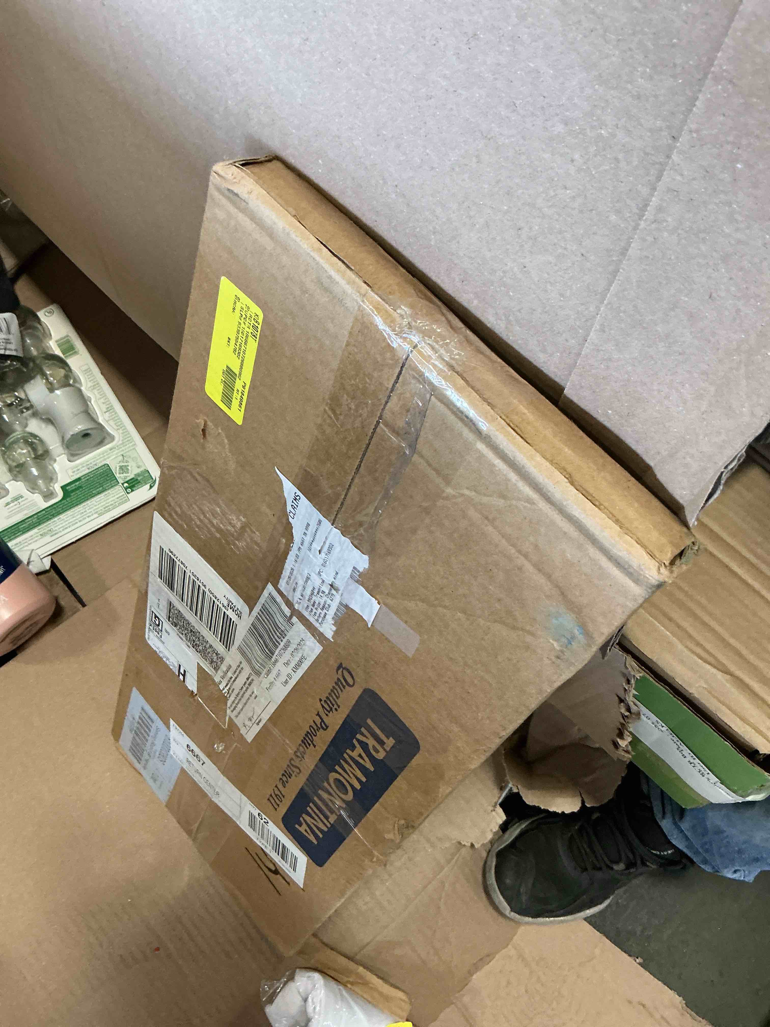 https://s3.amazonaws.com/lotting-images-prod/bidfta/PPE3301583_1756150480305.jpeg
