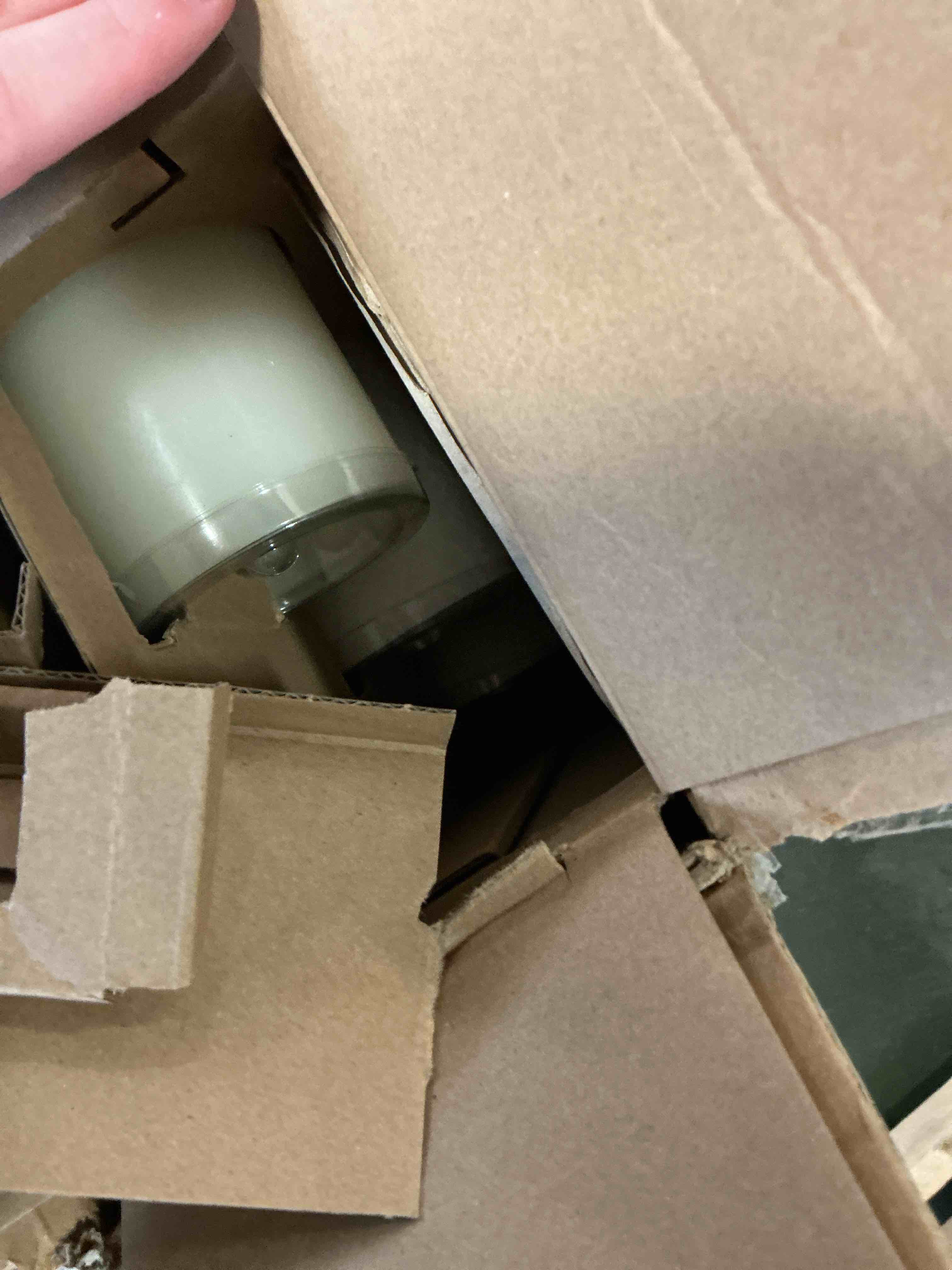 https://s3.amazonaws.com/lotting-images-prod/bidfta/PPE3303166_1758547854937.jpeg