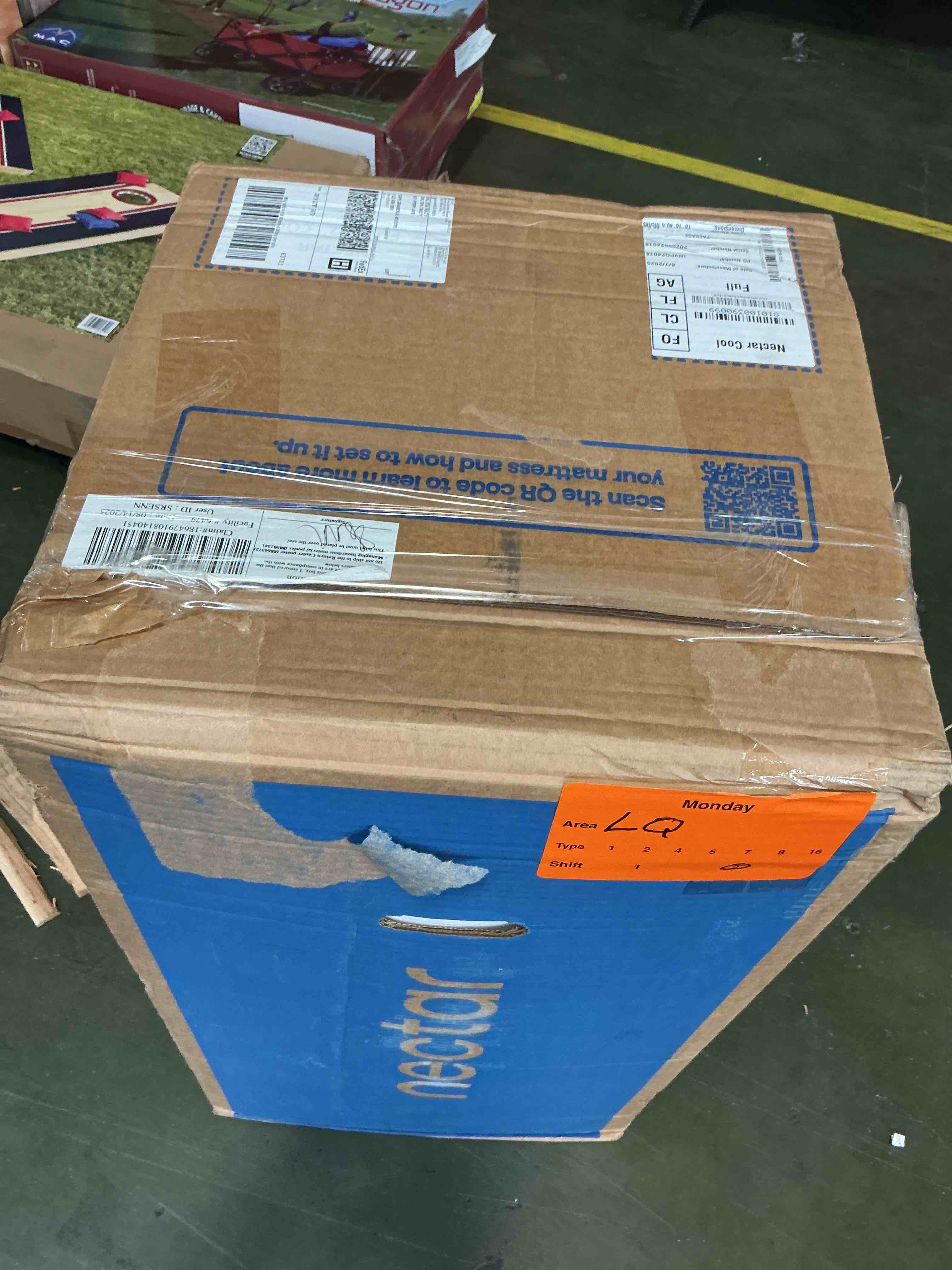 https://s3.amazonaws.com/lotting-images-prod/bidfta/PPE3303213_1758562318544.jpeg