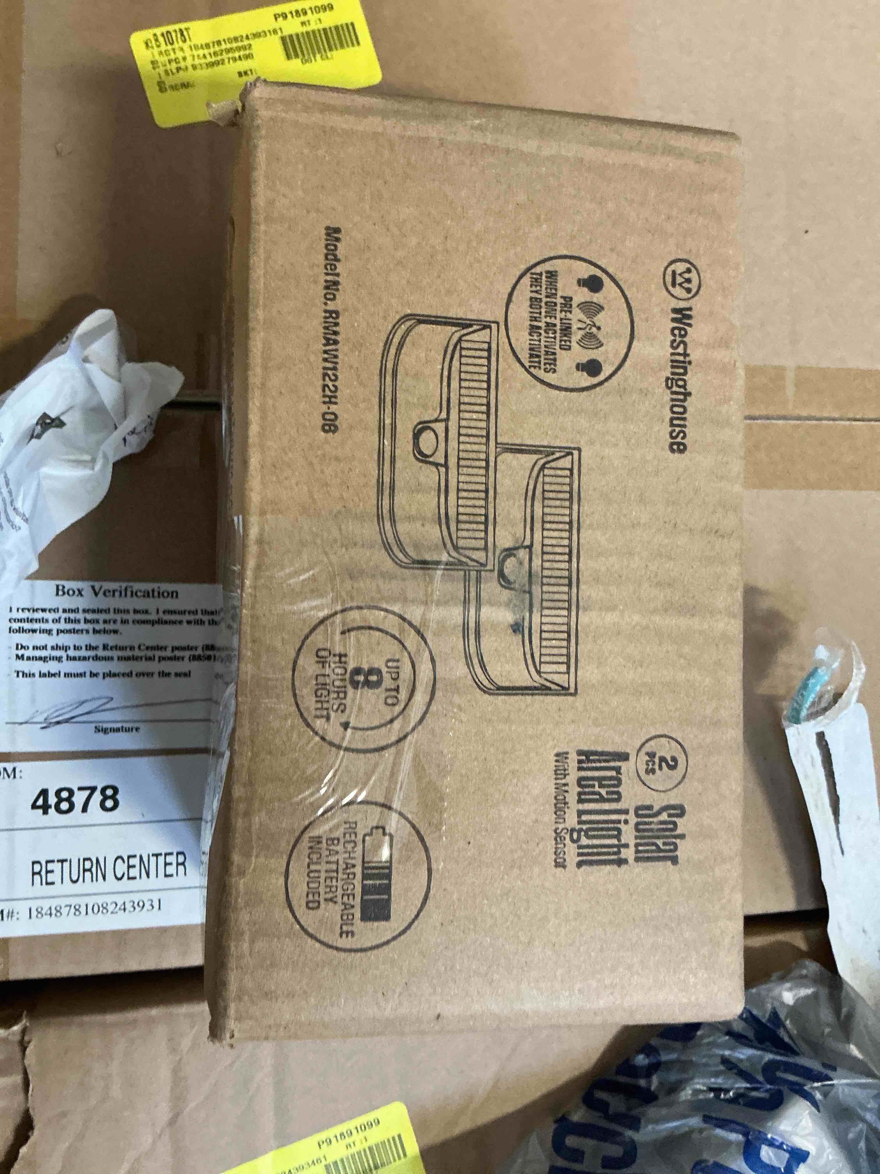 https://s3.amazonaws.com/lotting-images-prod/bidfta/PPE3303334_1758654321322.jpeg