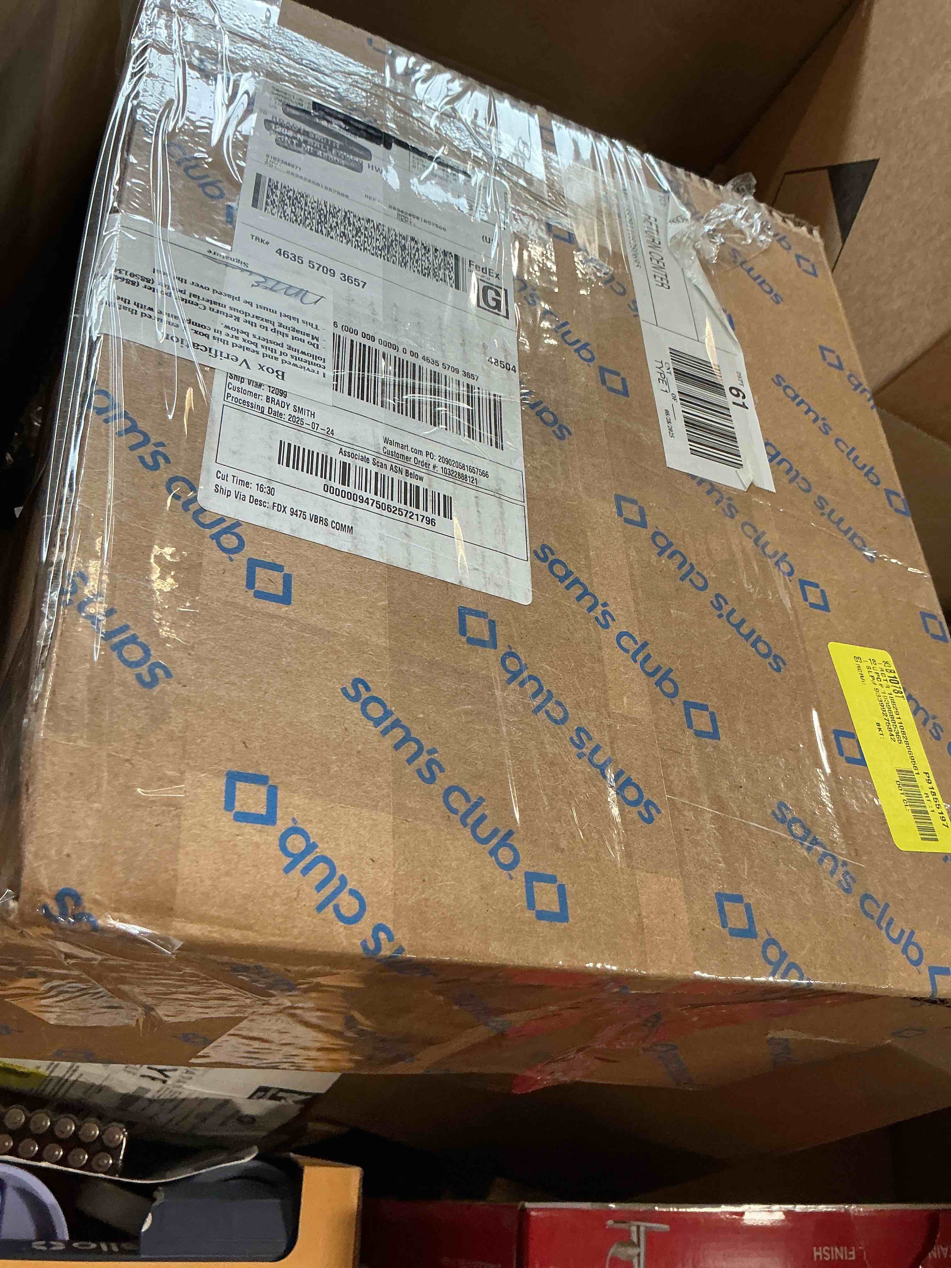 https://s3.amazonaws.com/lotting-images-prod/bidfta/PPE3303401_1758726843646.jpeg