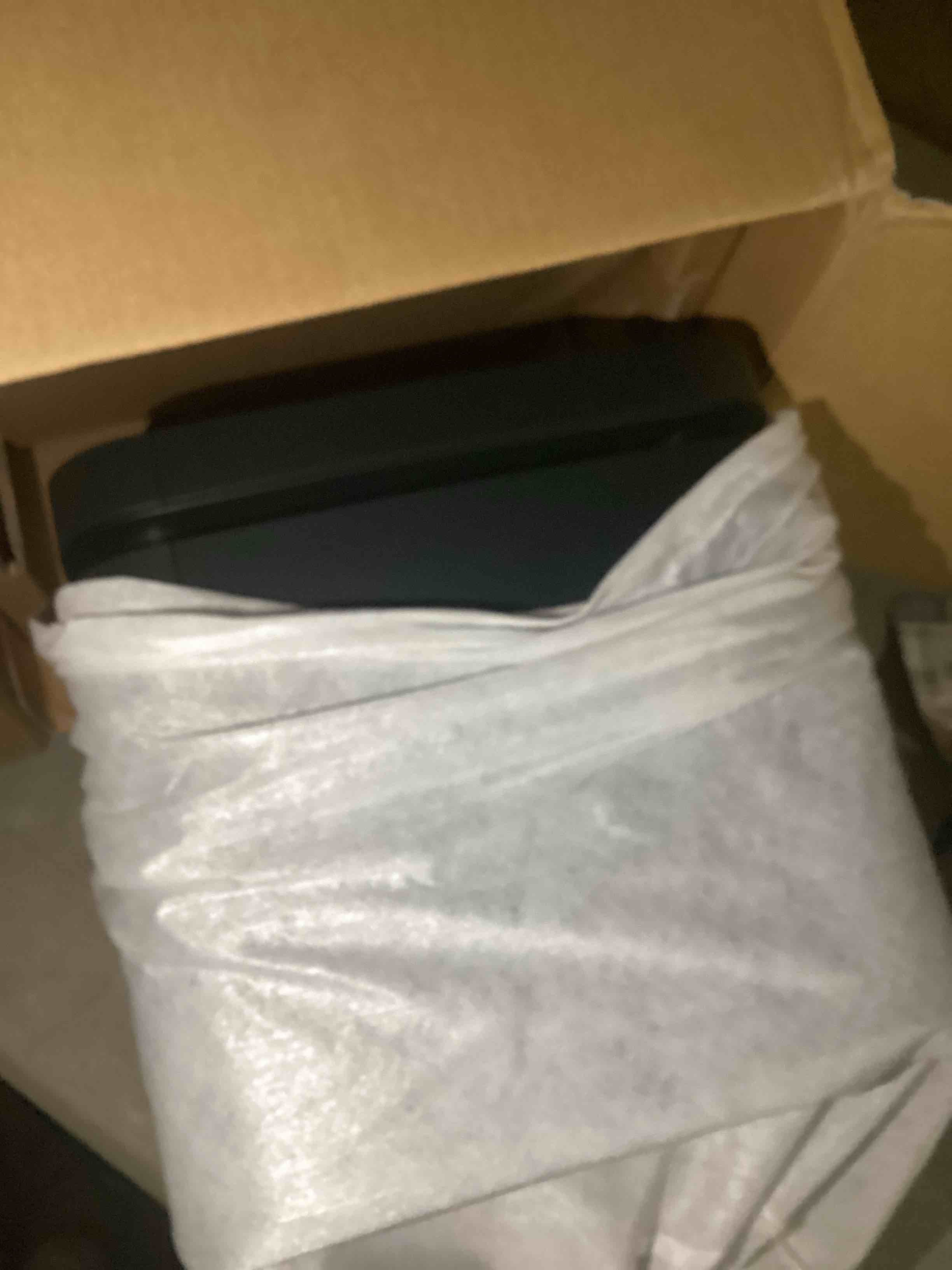 https://s3.amazonaws.com/lotting-images-prod/bidfta/PPE3320673_1754579121489.jpeg